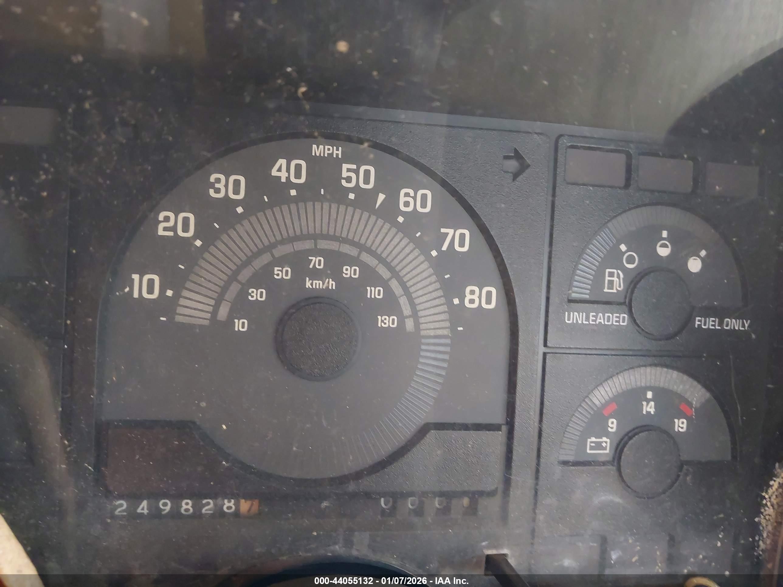 CHEVROLET GMT-400 image 7