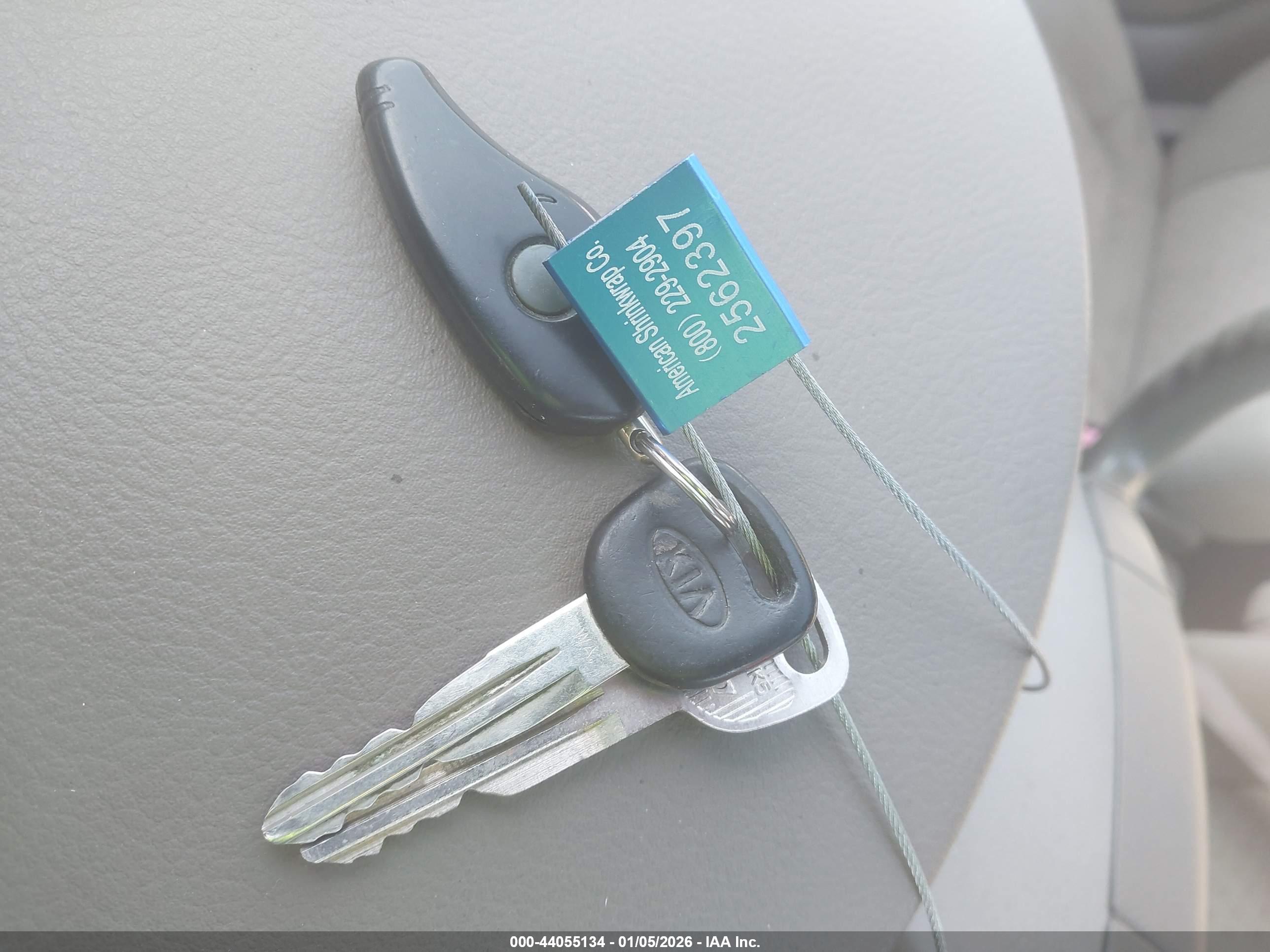 KIA RIO image 11