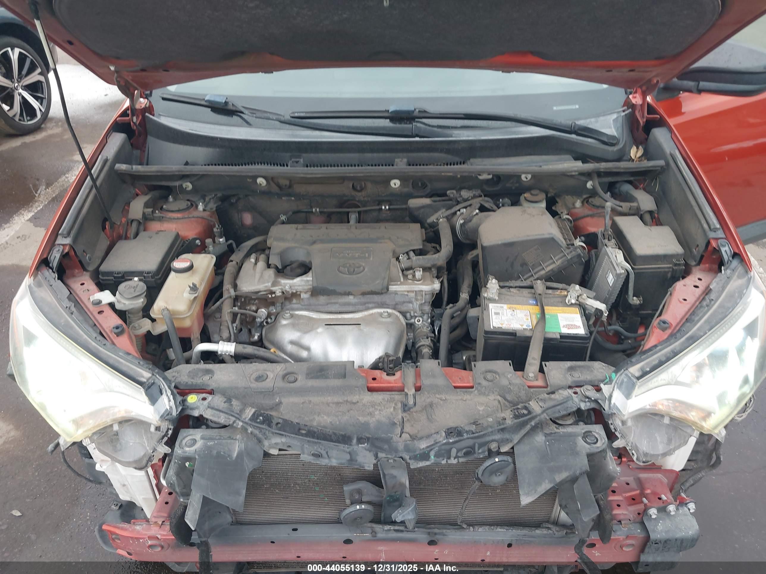 TOYOTA RAV4 image 10