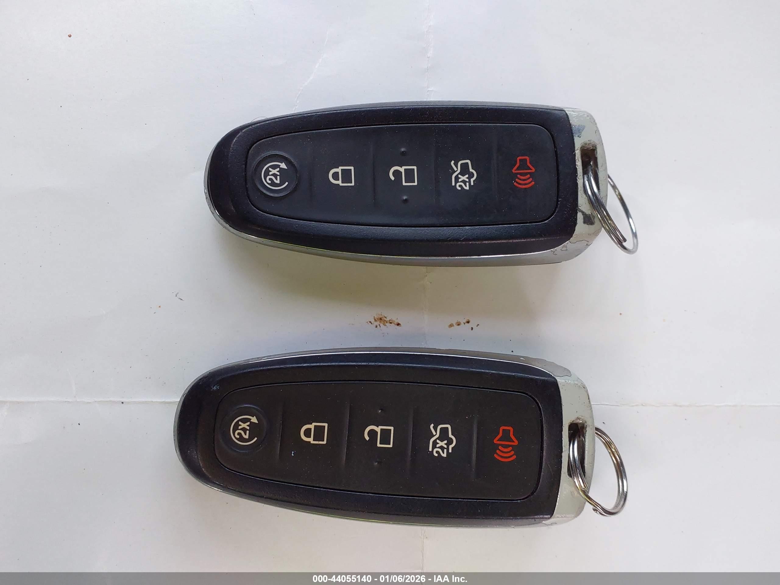 FORD ESCAPE image 11