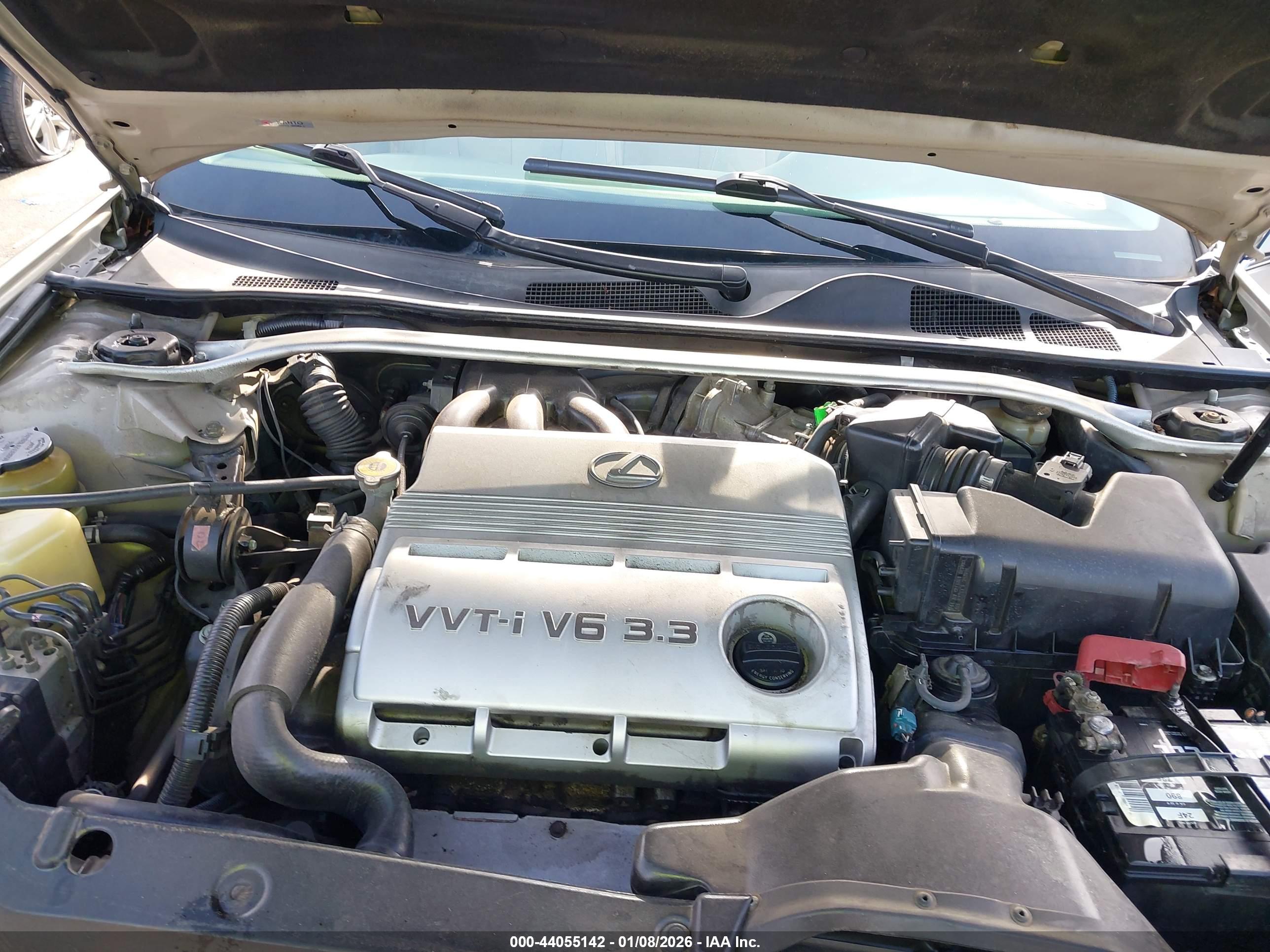 LEXUS ES image 10