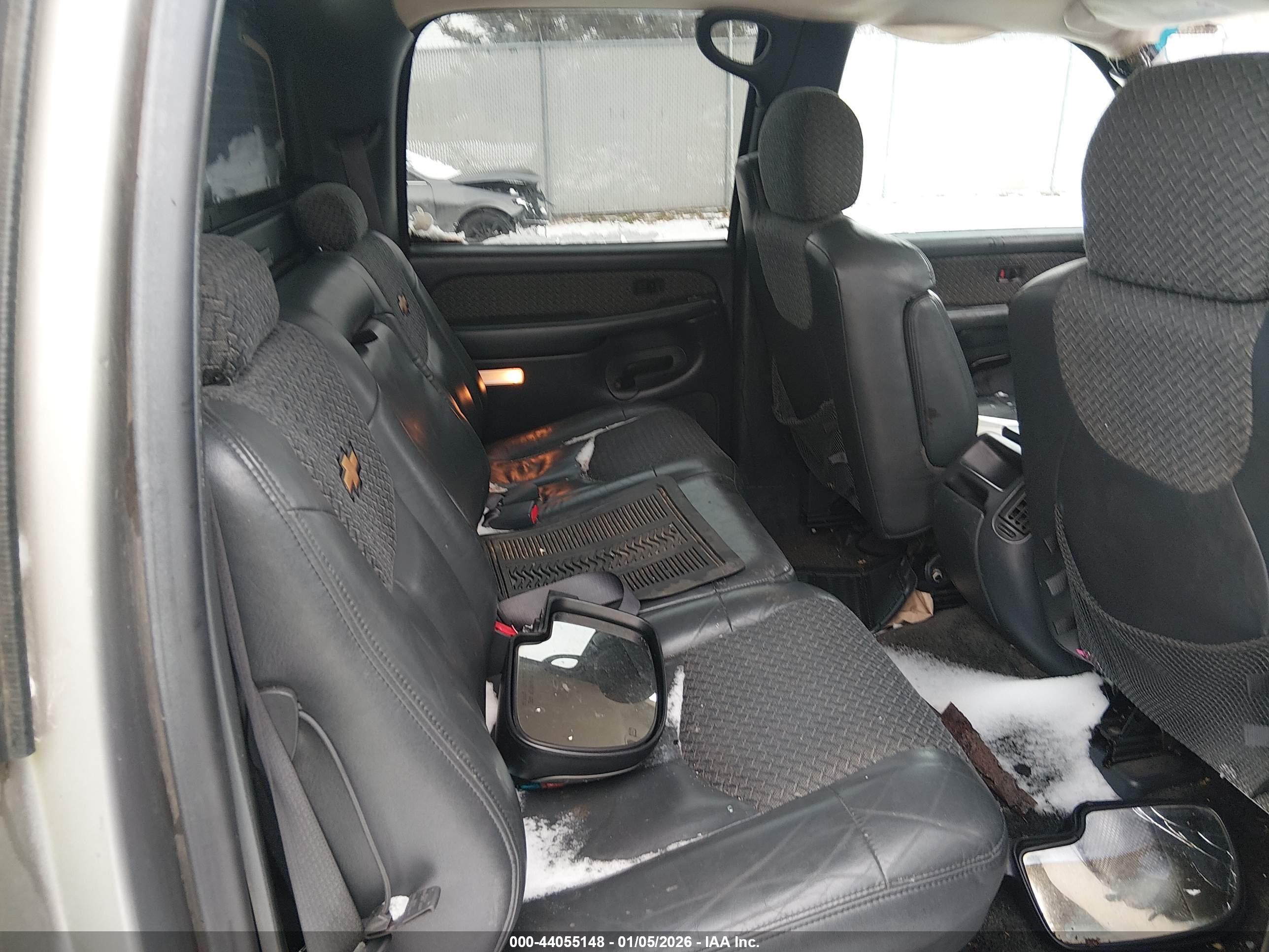CHEVROLET AVALANCHE image 8