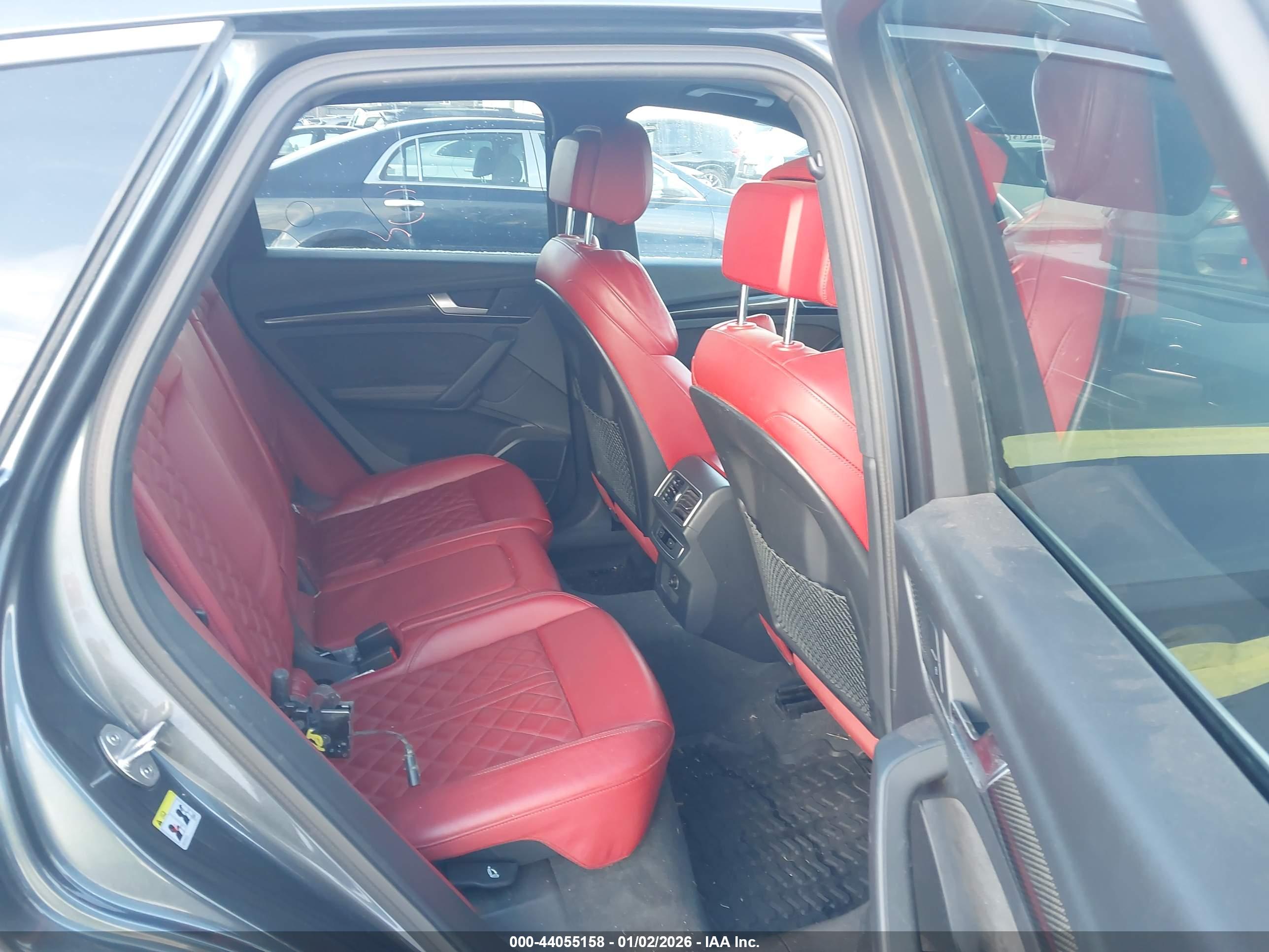 AUDI SQ5 image 8