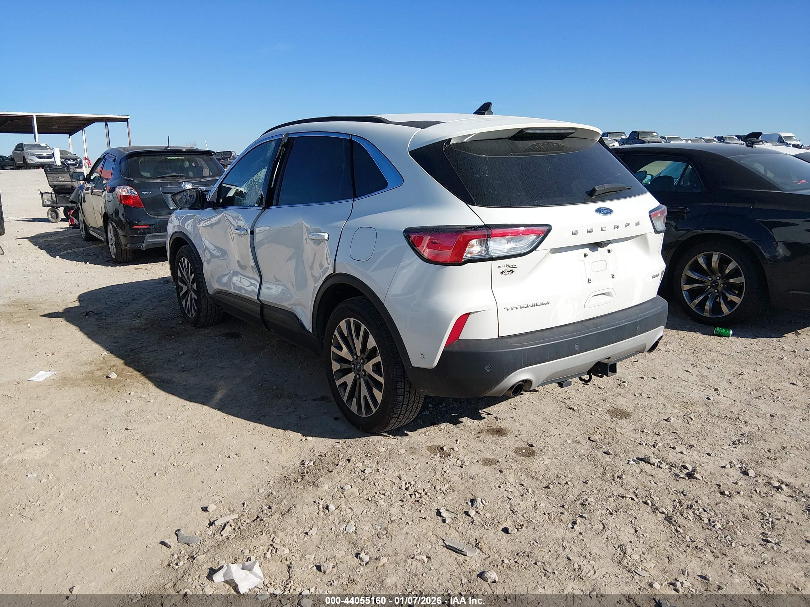 FORD ESCAPE image 3