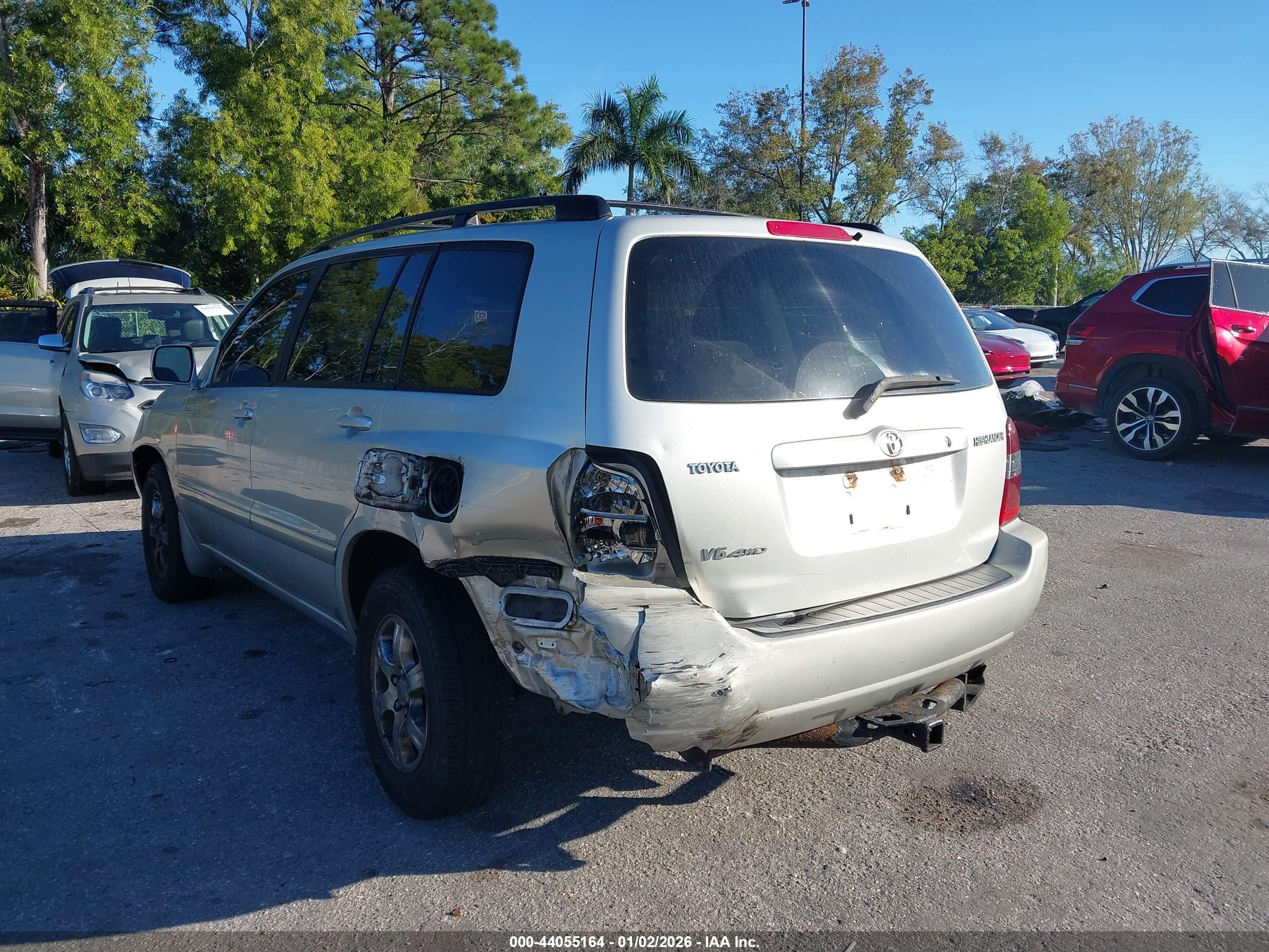 TOYOTA HIGHLANDER image 6