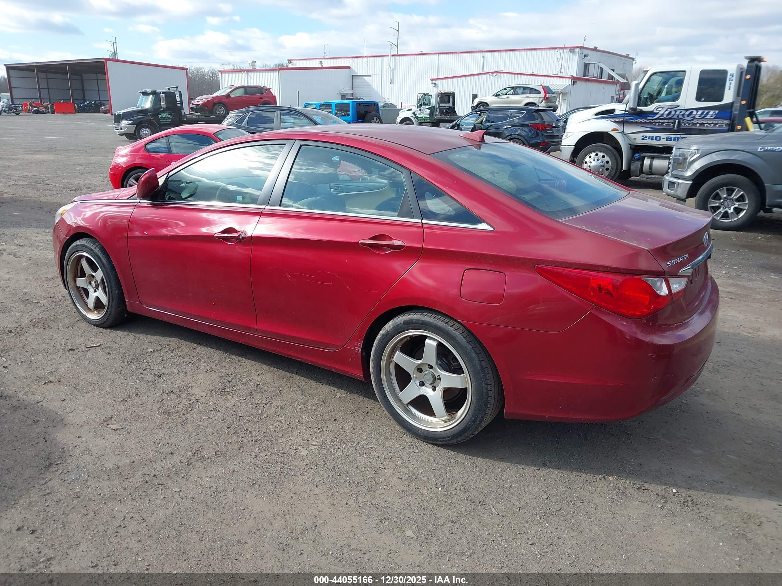 HYUNDAI SONATA image 3