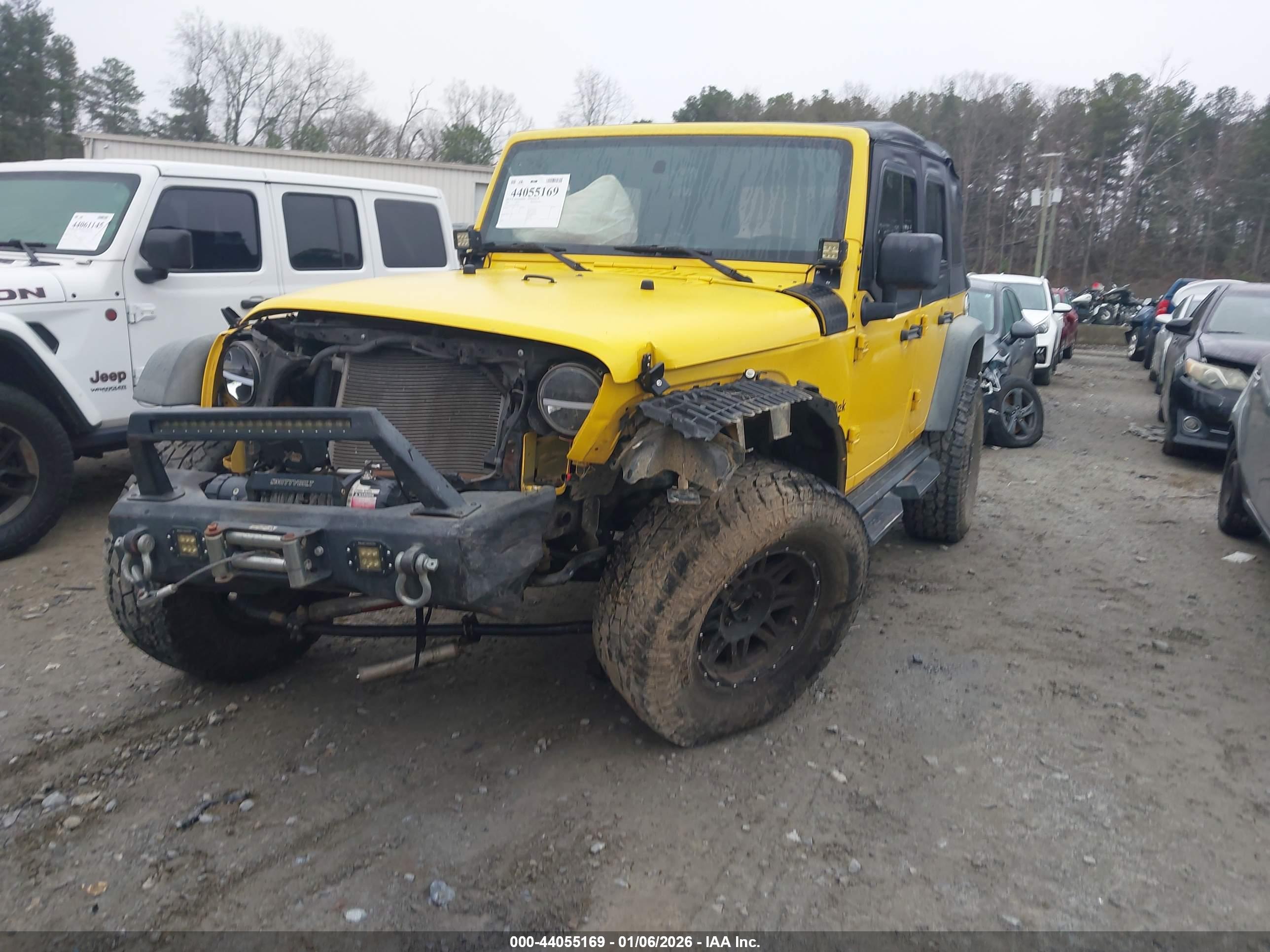 JEEP WRANGLER image 2