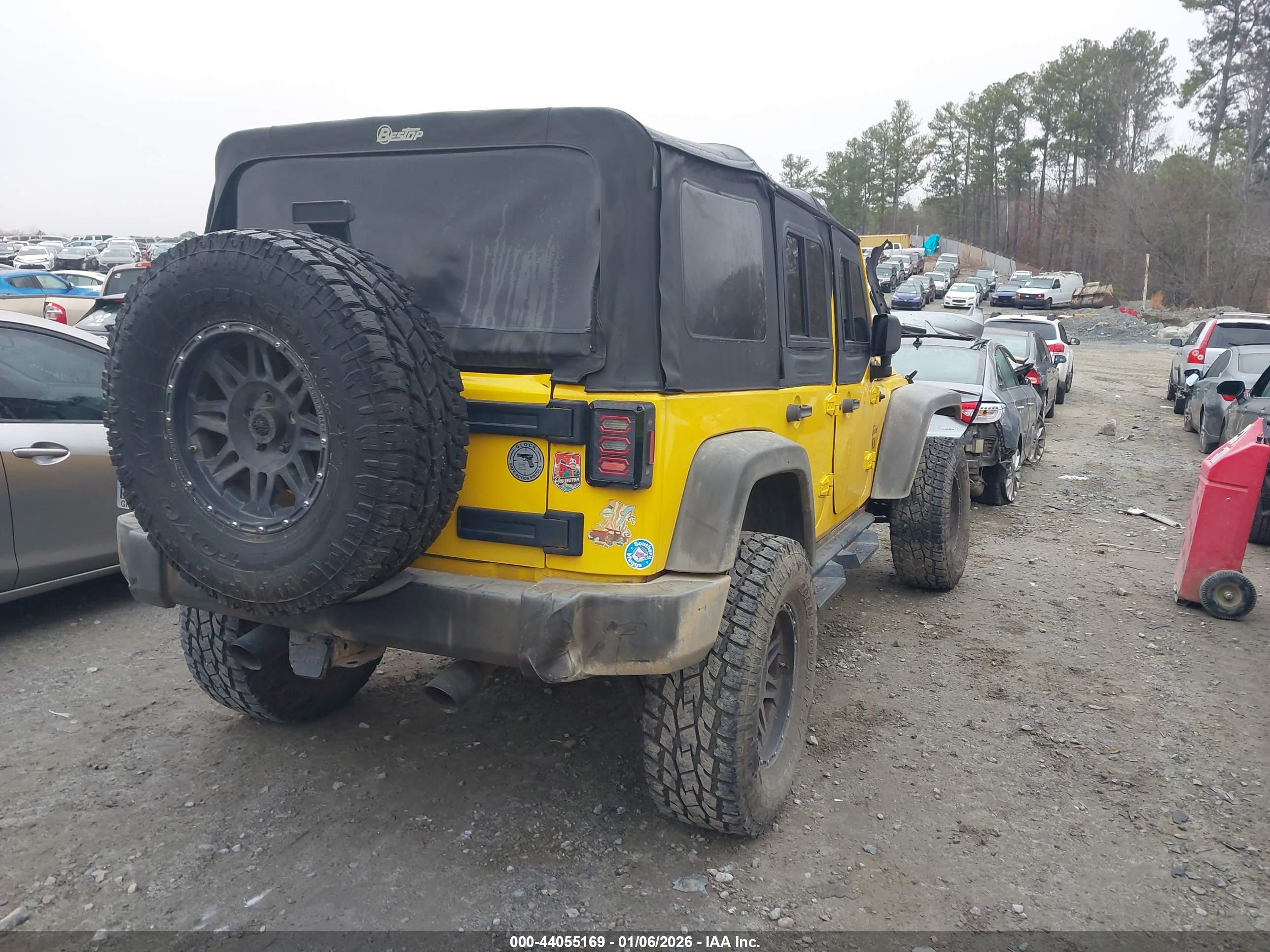 JEEP WRANGLER image 4