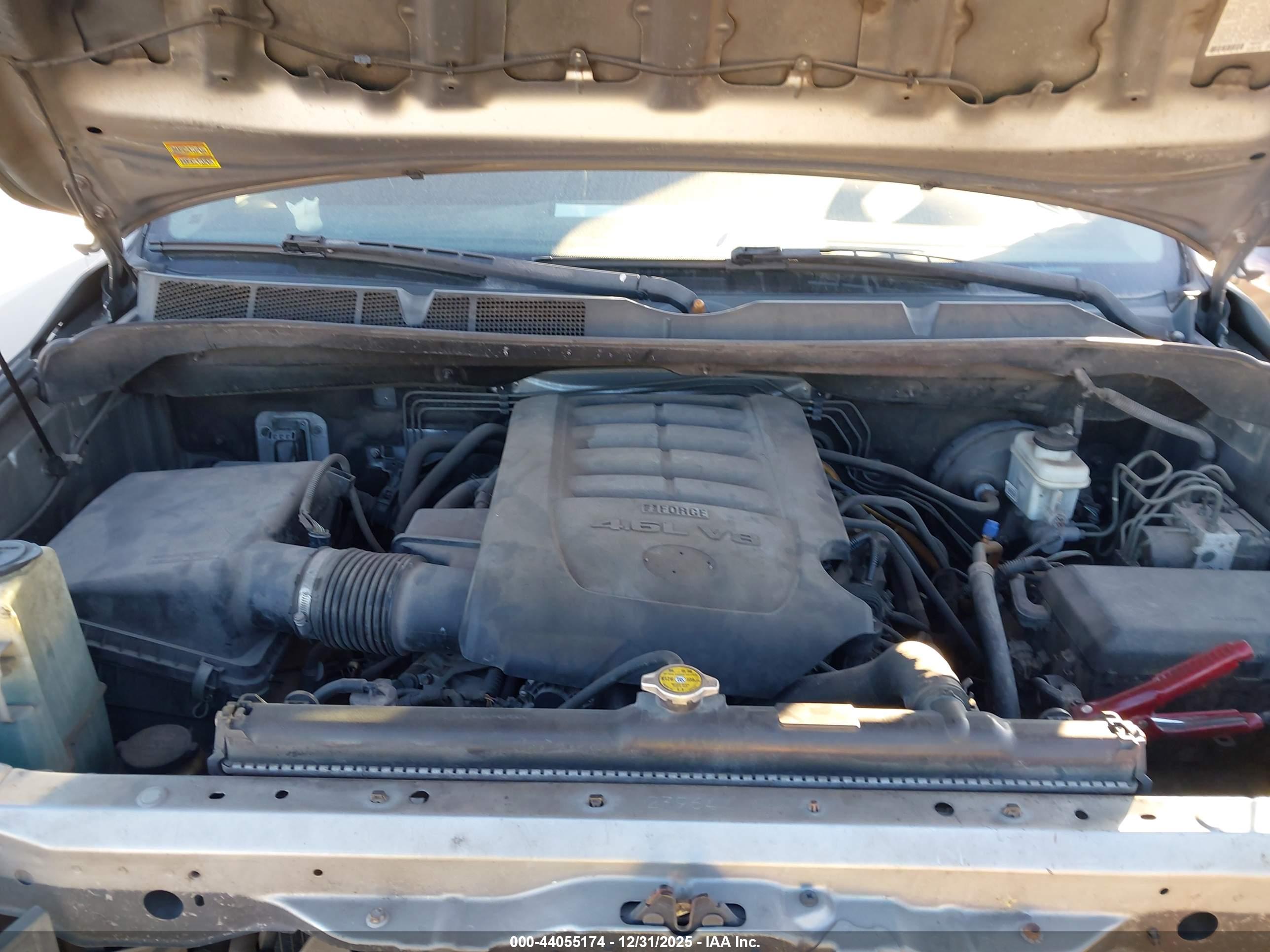 TOYOTA TUNDRA image 10
