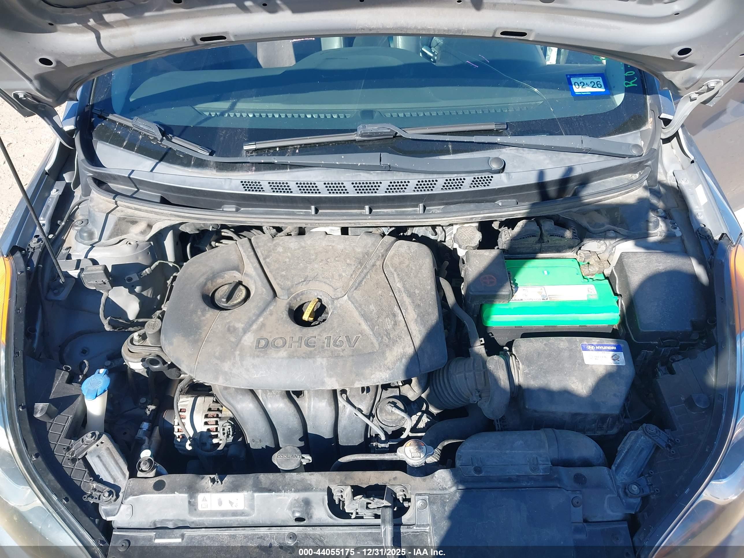 HYUNDAI ELANTRA image 10