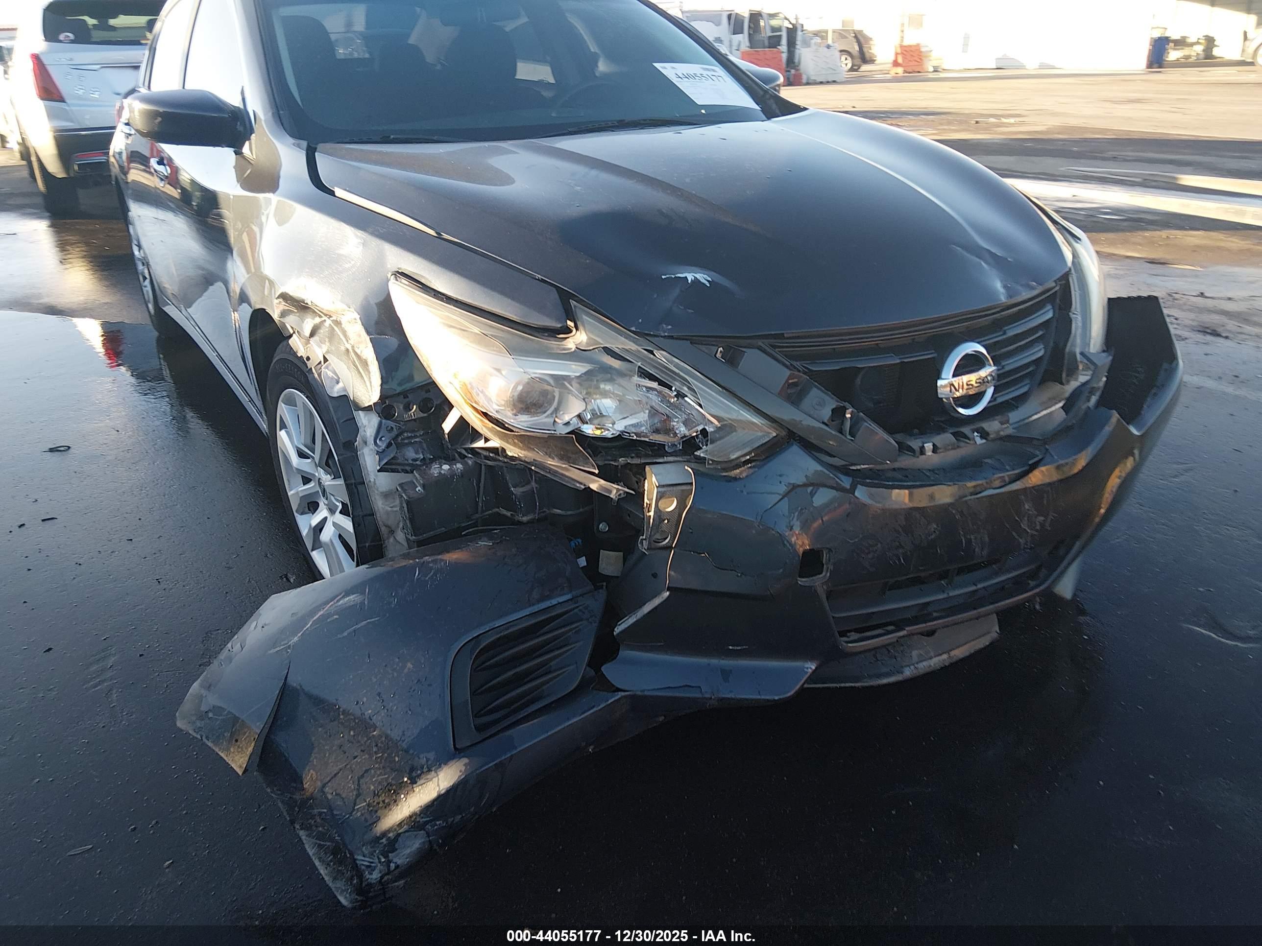 NISSAN ALTIMA image 6