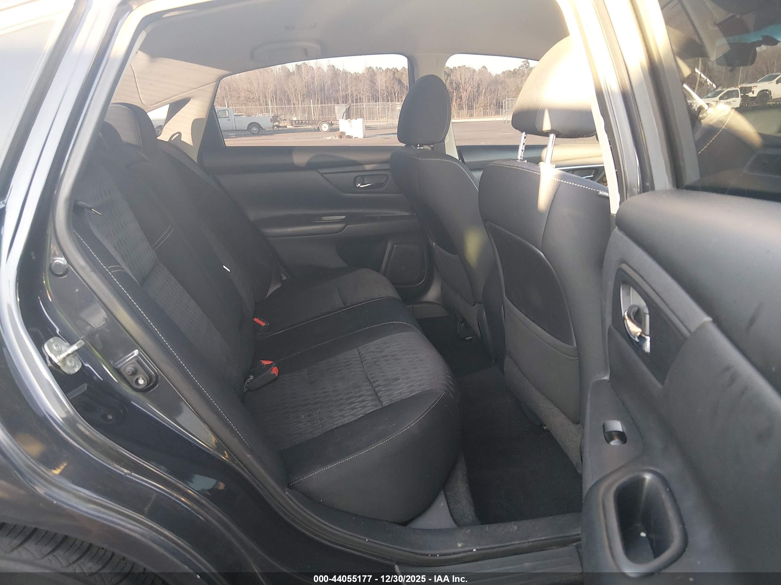 NISSAN ALTIMA image 8