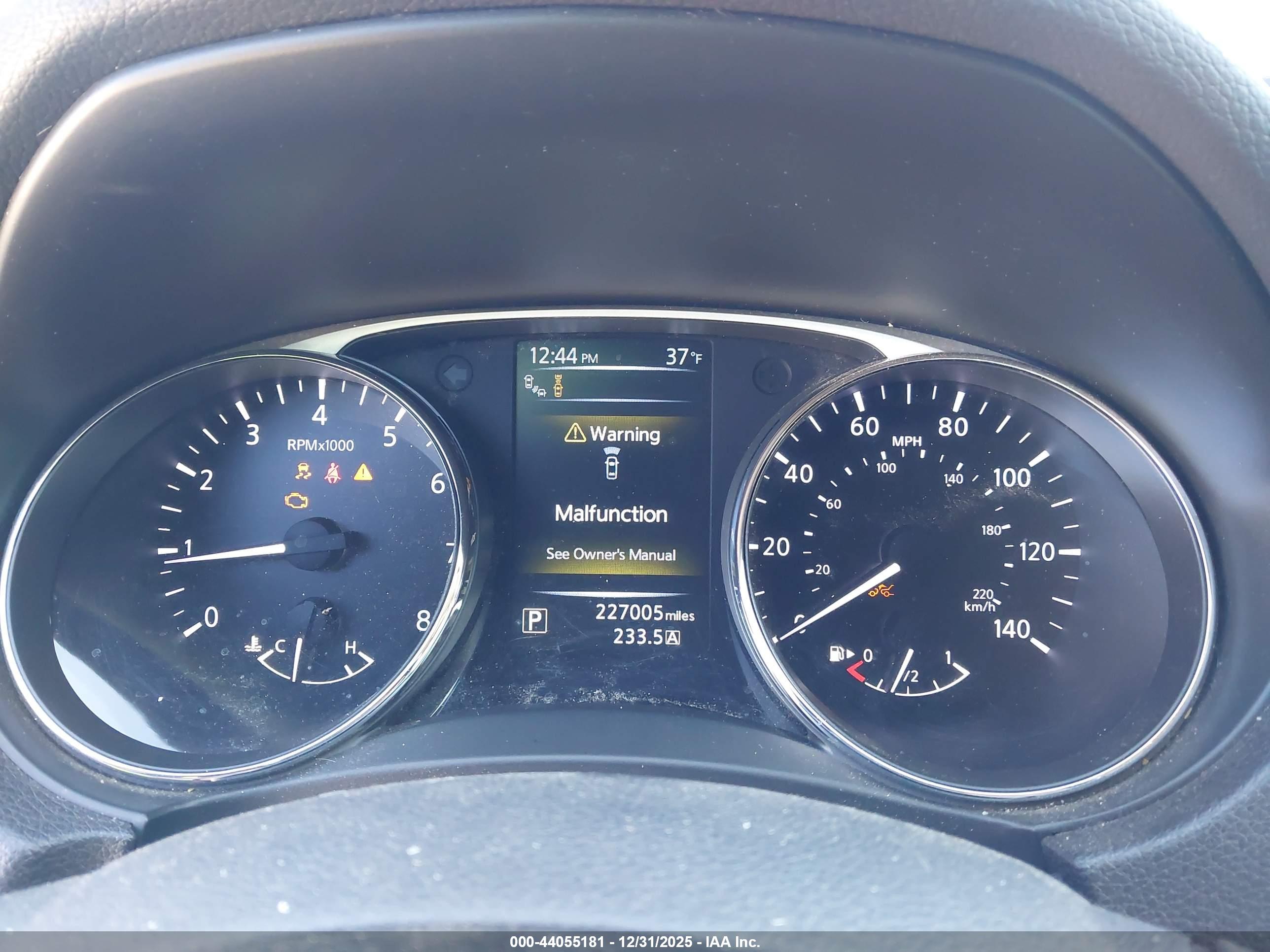 NISSAN ROGUE image 7