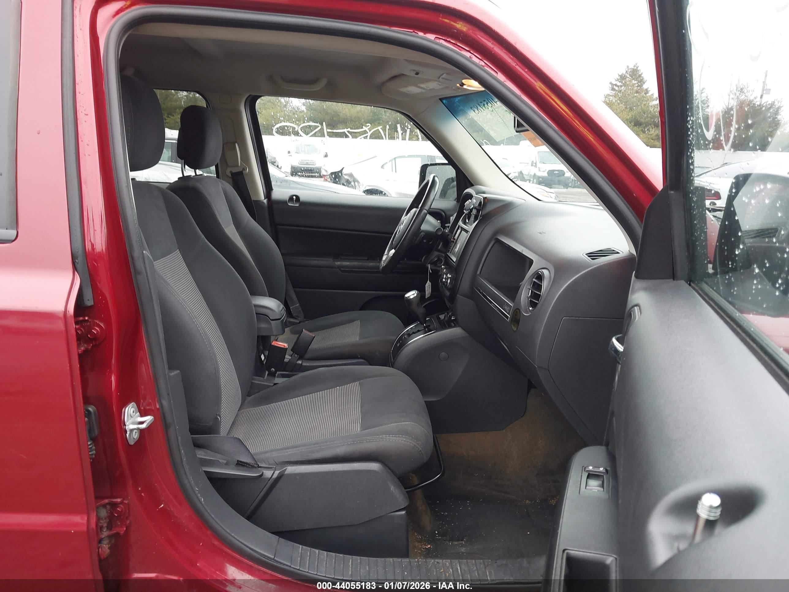 JEEP PATRIOT image 5