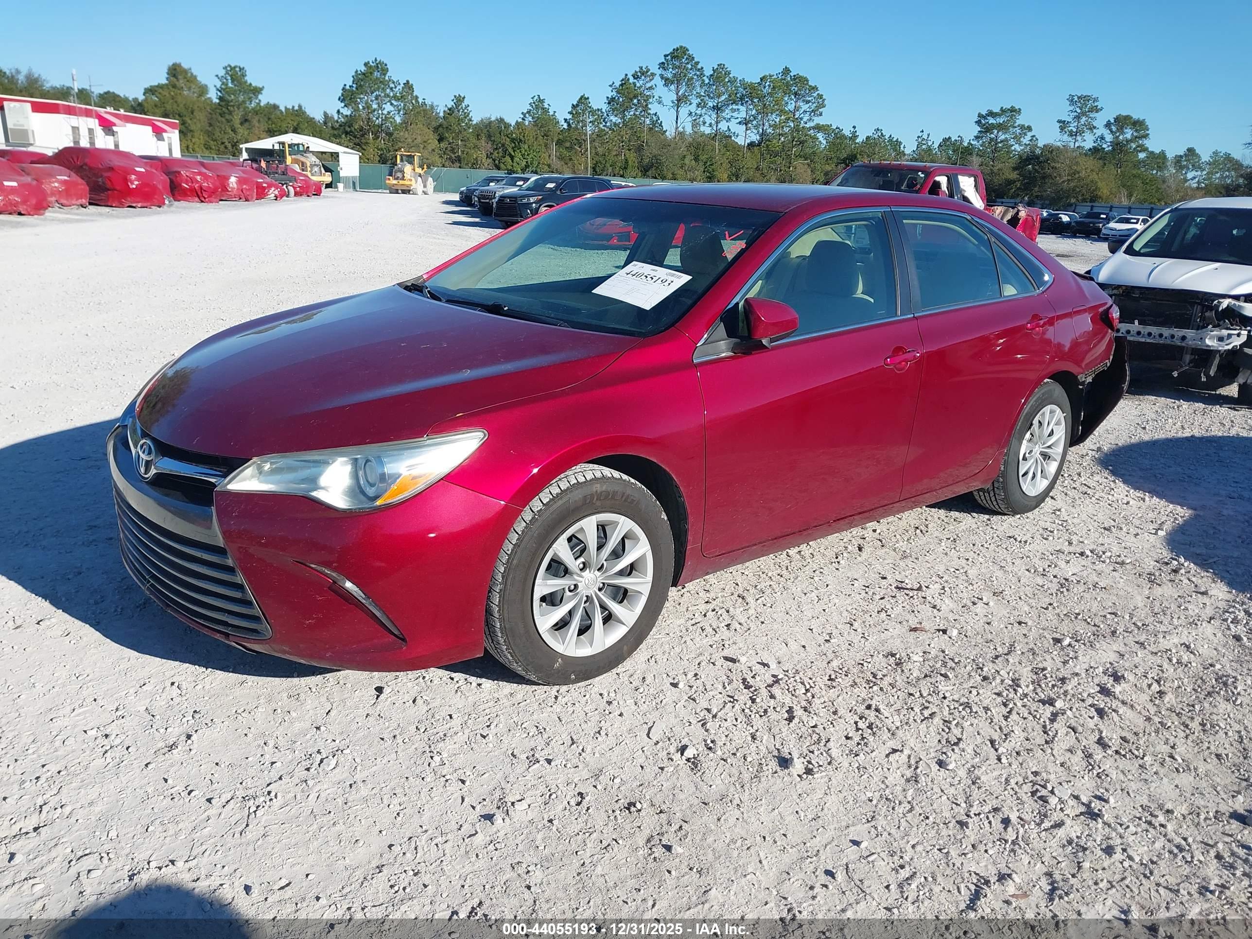 TOYOTA CAMRY image 2