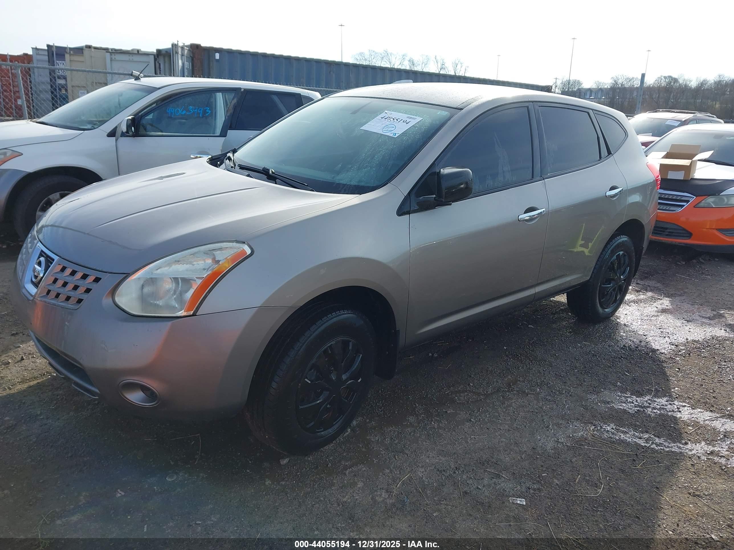 NISSAN ROGUE image 2