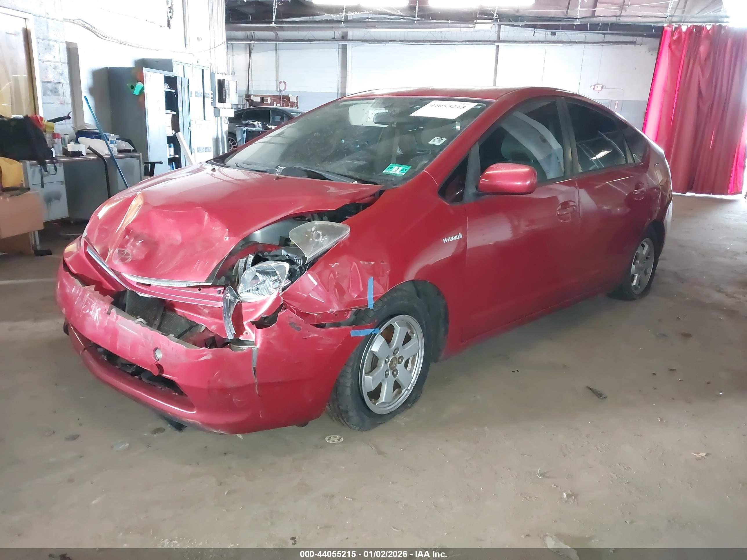 TOYOTA PRIUS image 2