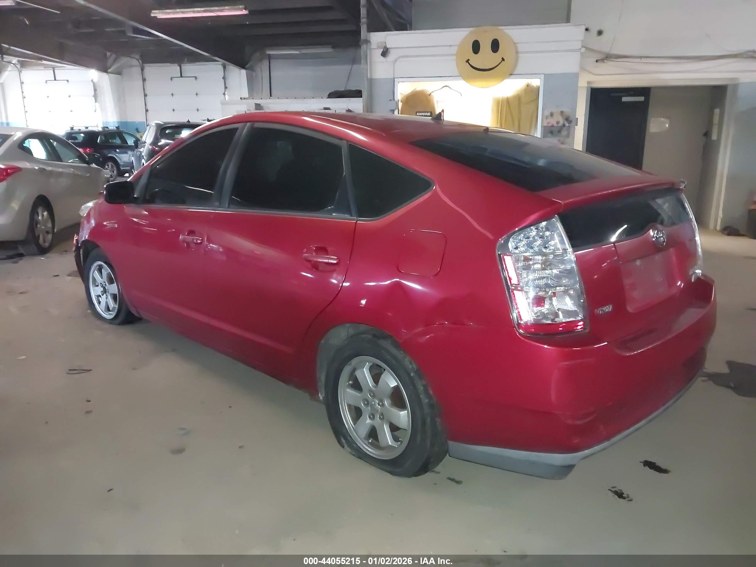 TOYOTA PRIUS image 3