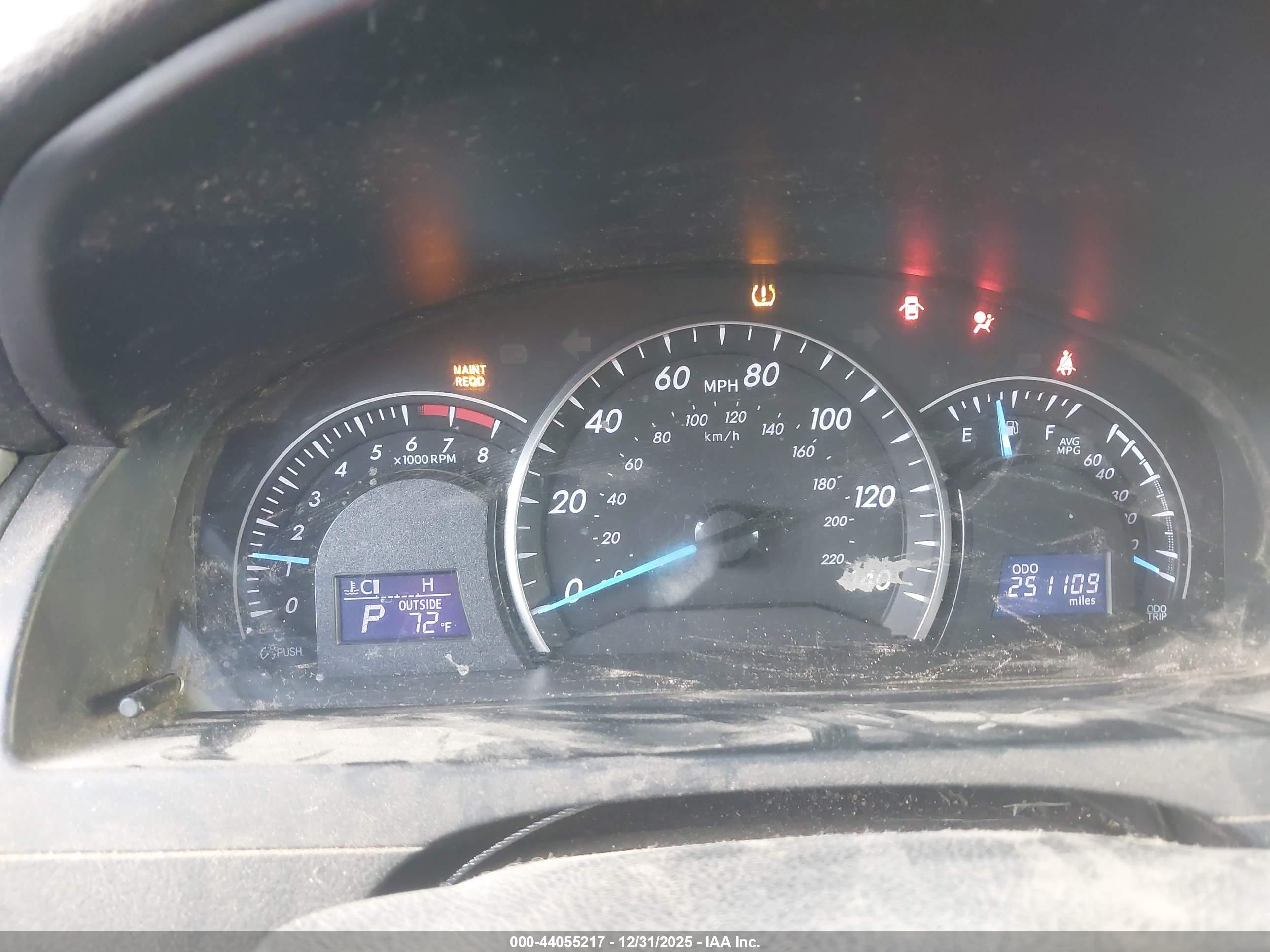 TOYOTA CAMRY image 7