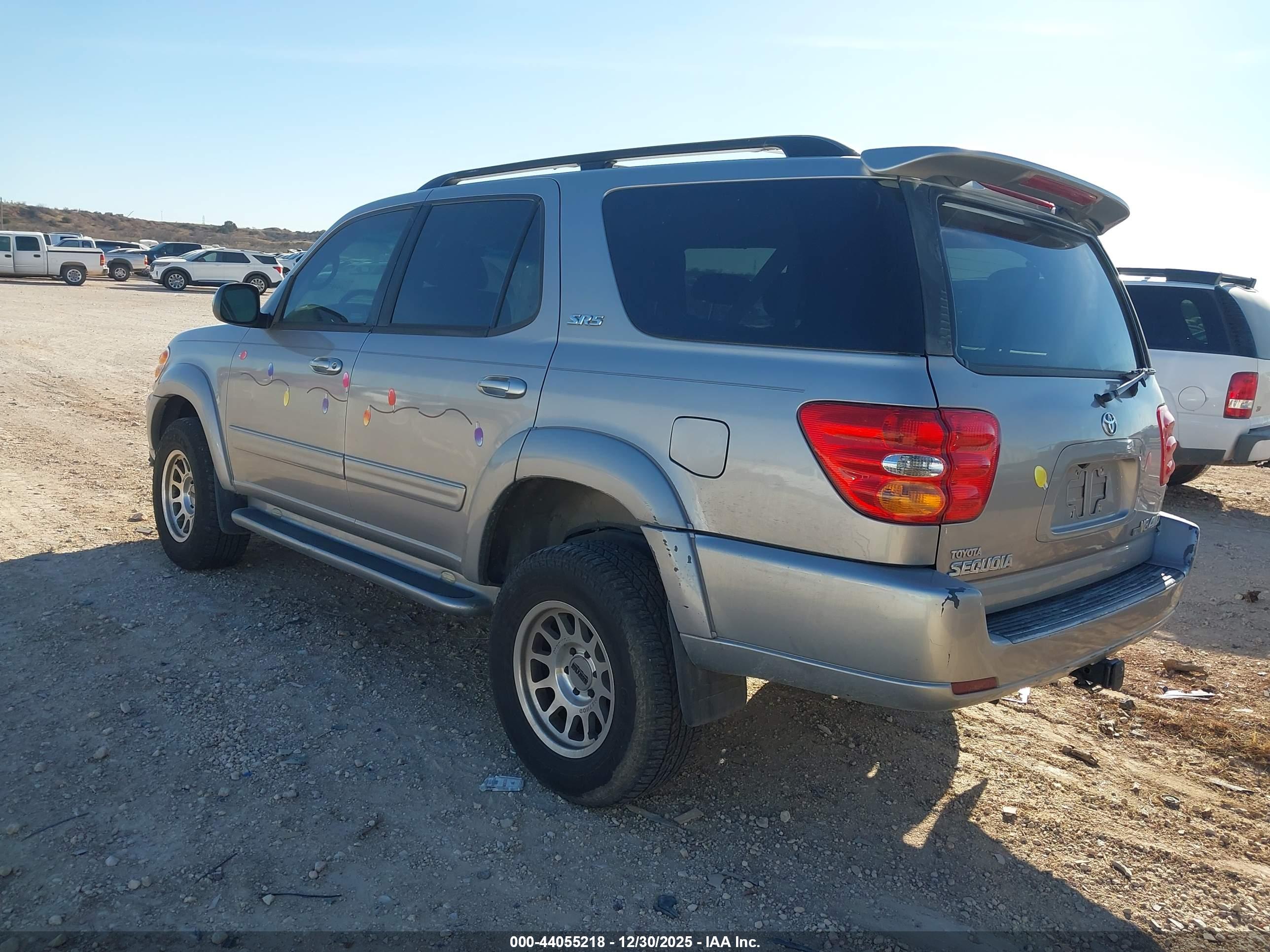 TOYOTA SEQUOIA image 3