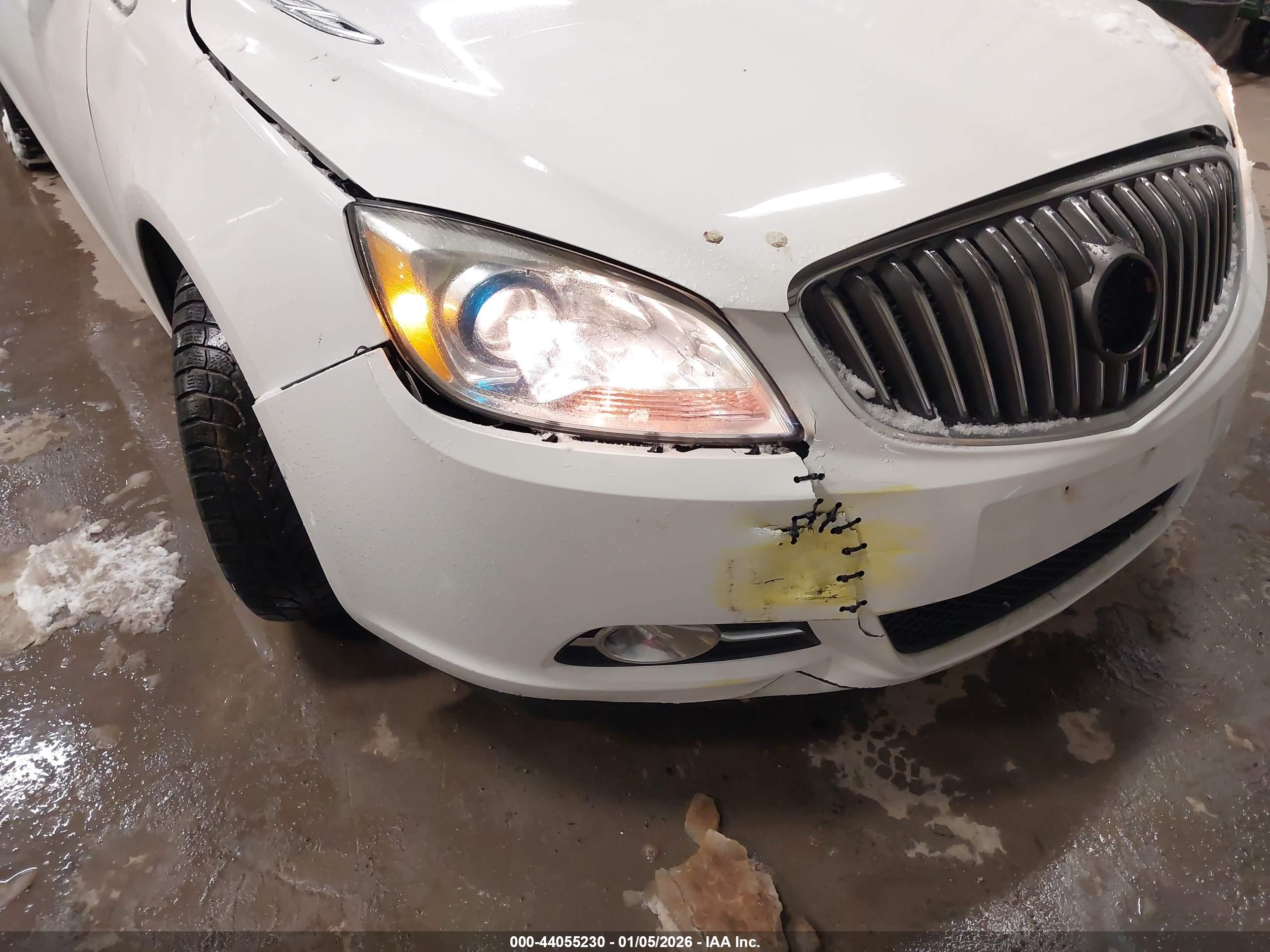 BUICK VERANO image 6