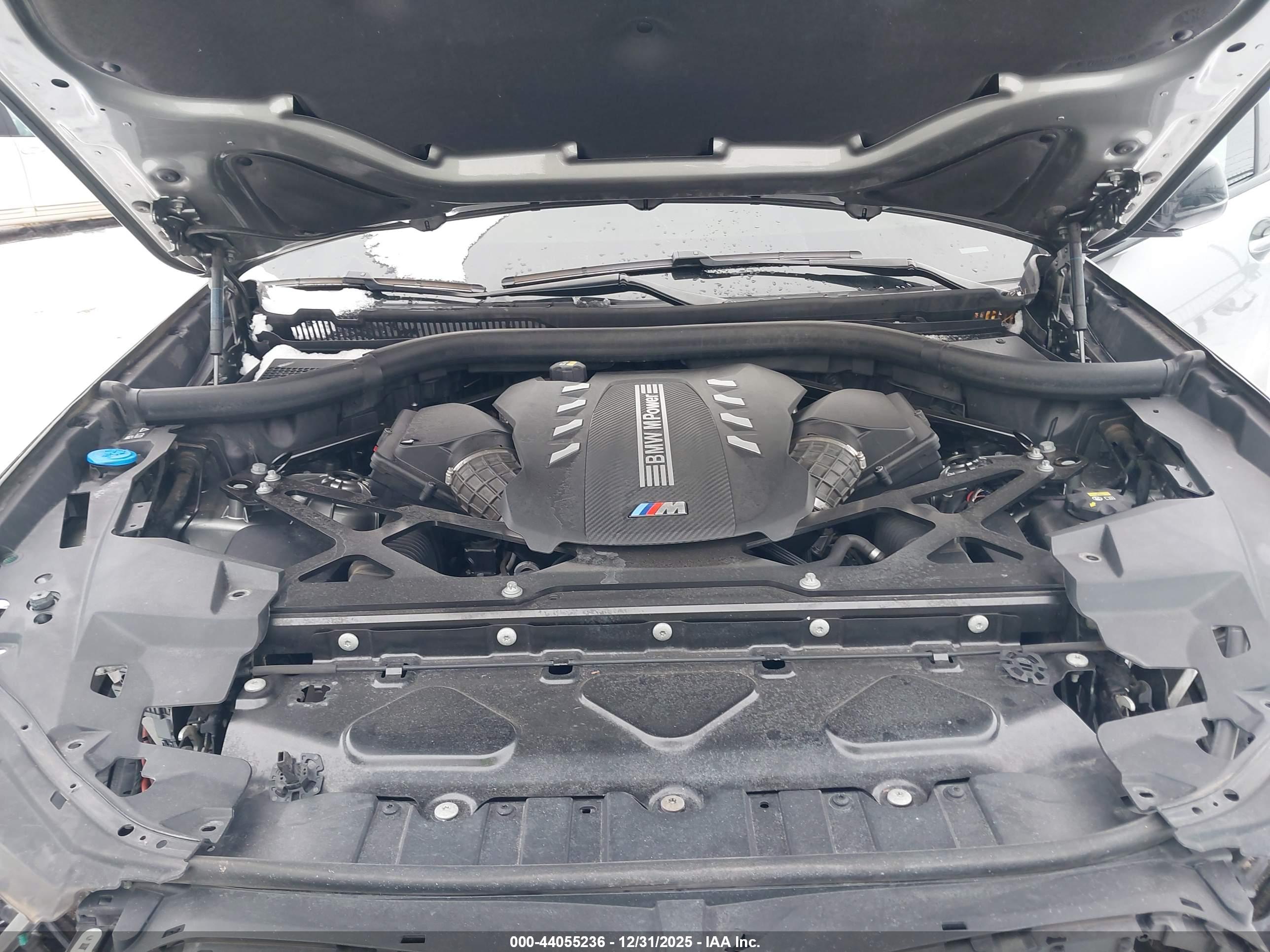 BMW X5 image 10
