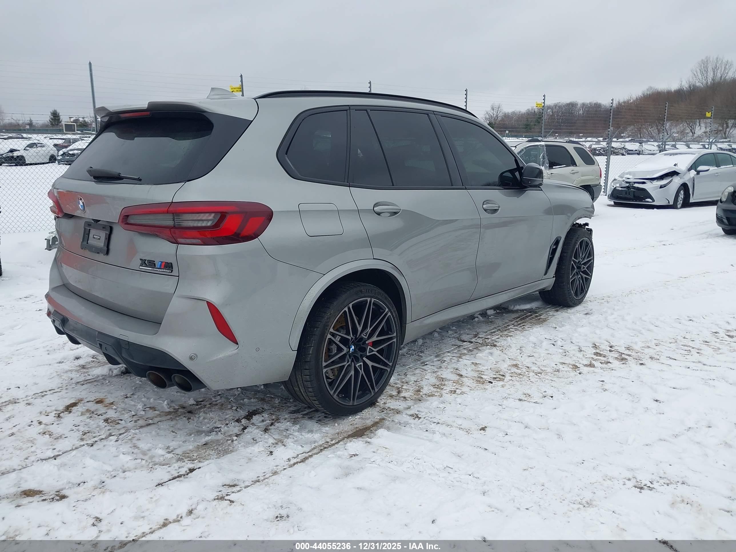 BMW X5 image 4