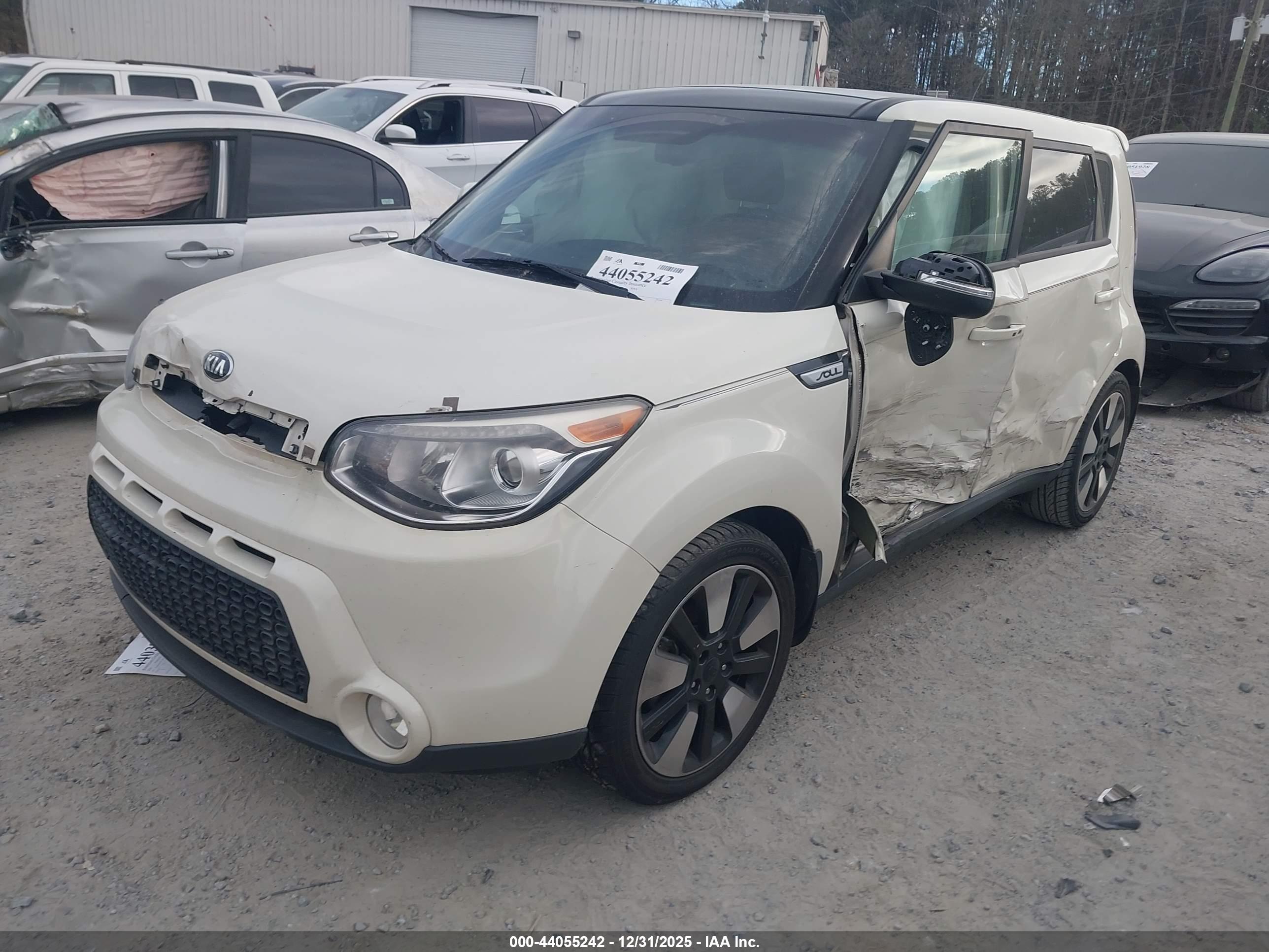 KIA SOUL image 2