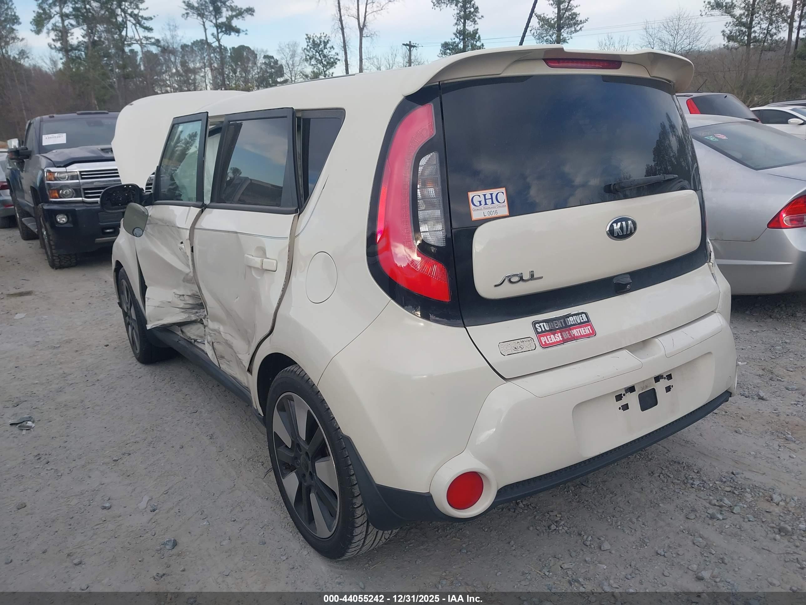 KIA SOUL image 3