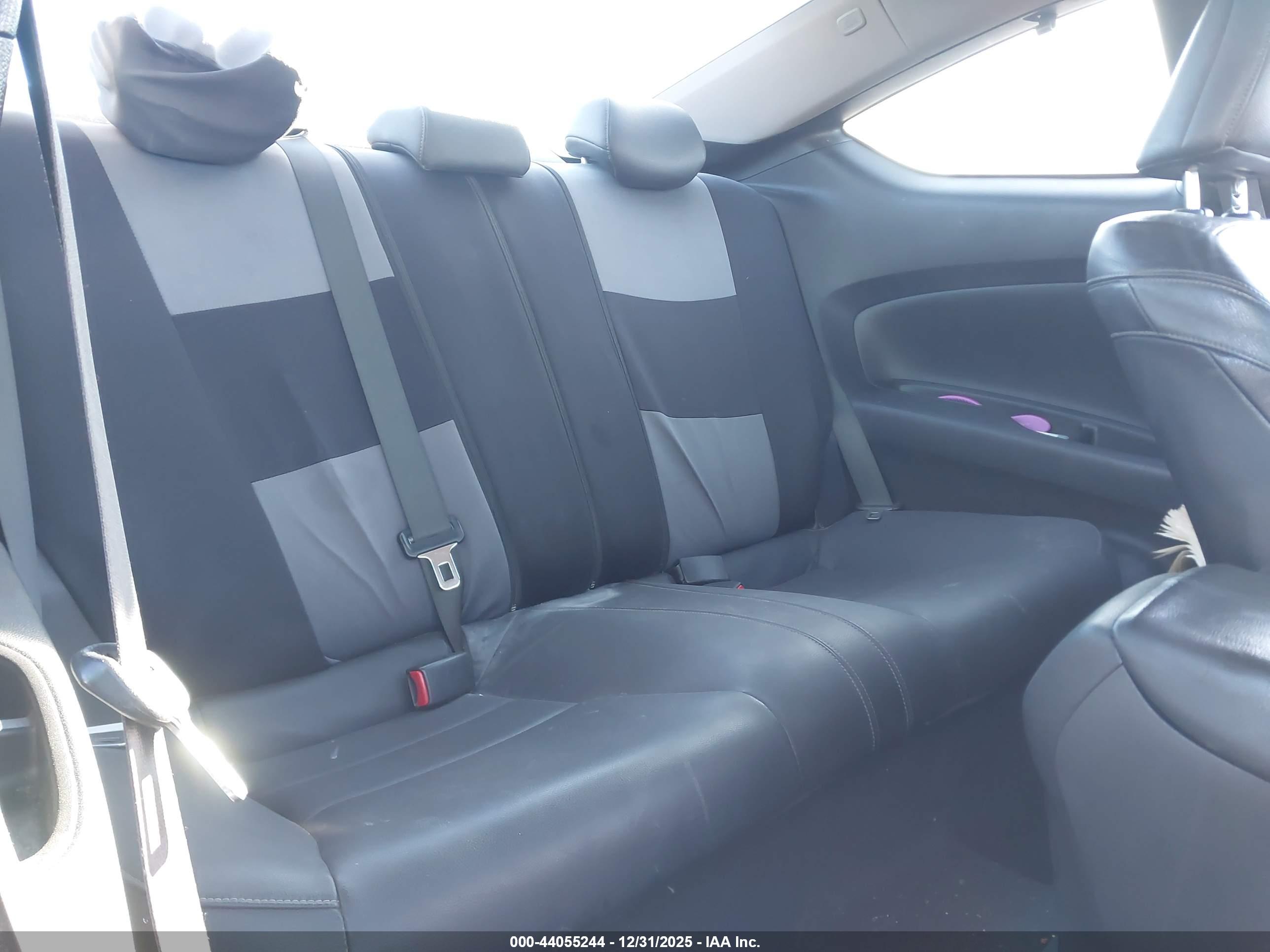 HONDA ACCORD image 8