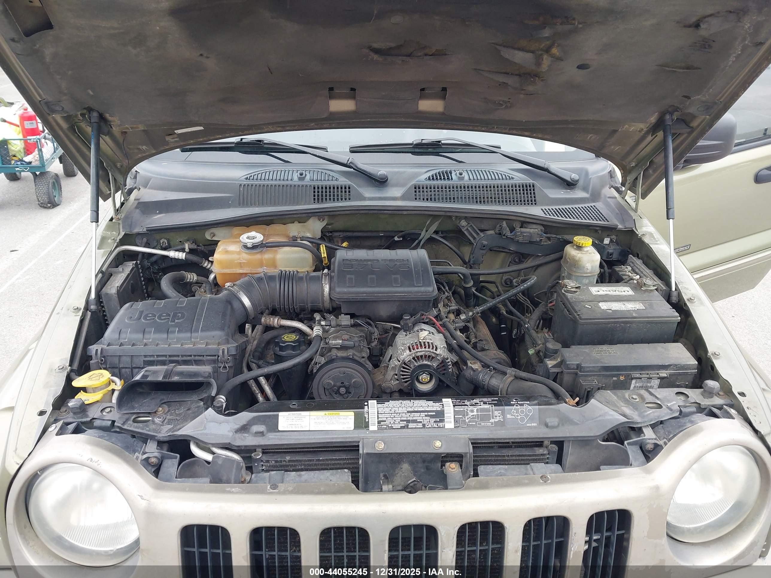 JEEP LIBERTY image 10