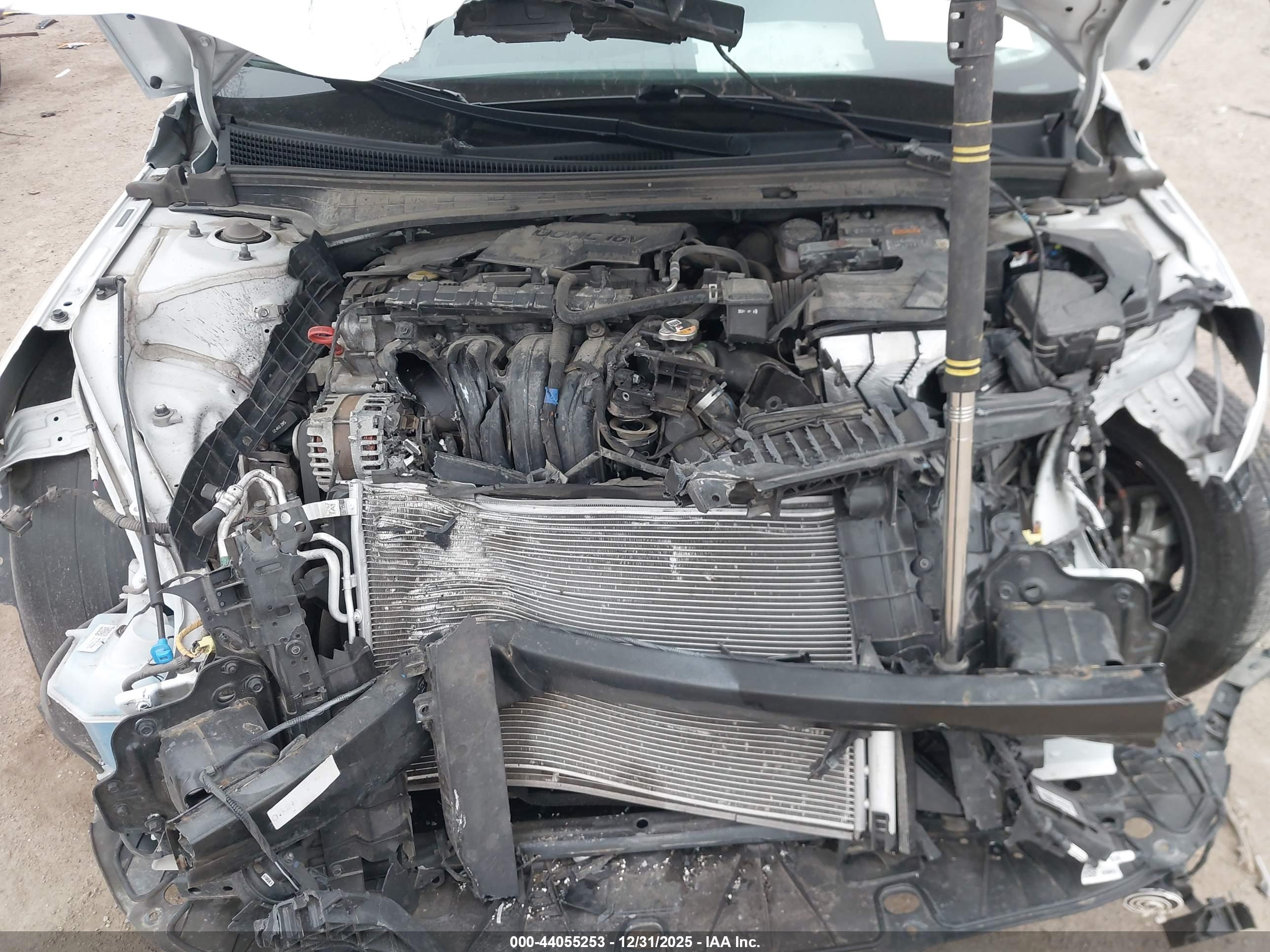 HYUNDAI ELANTRA image 10