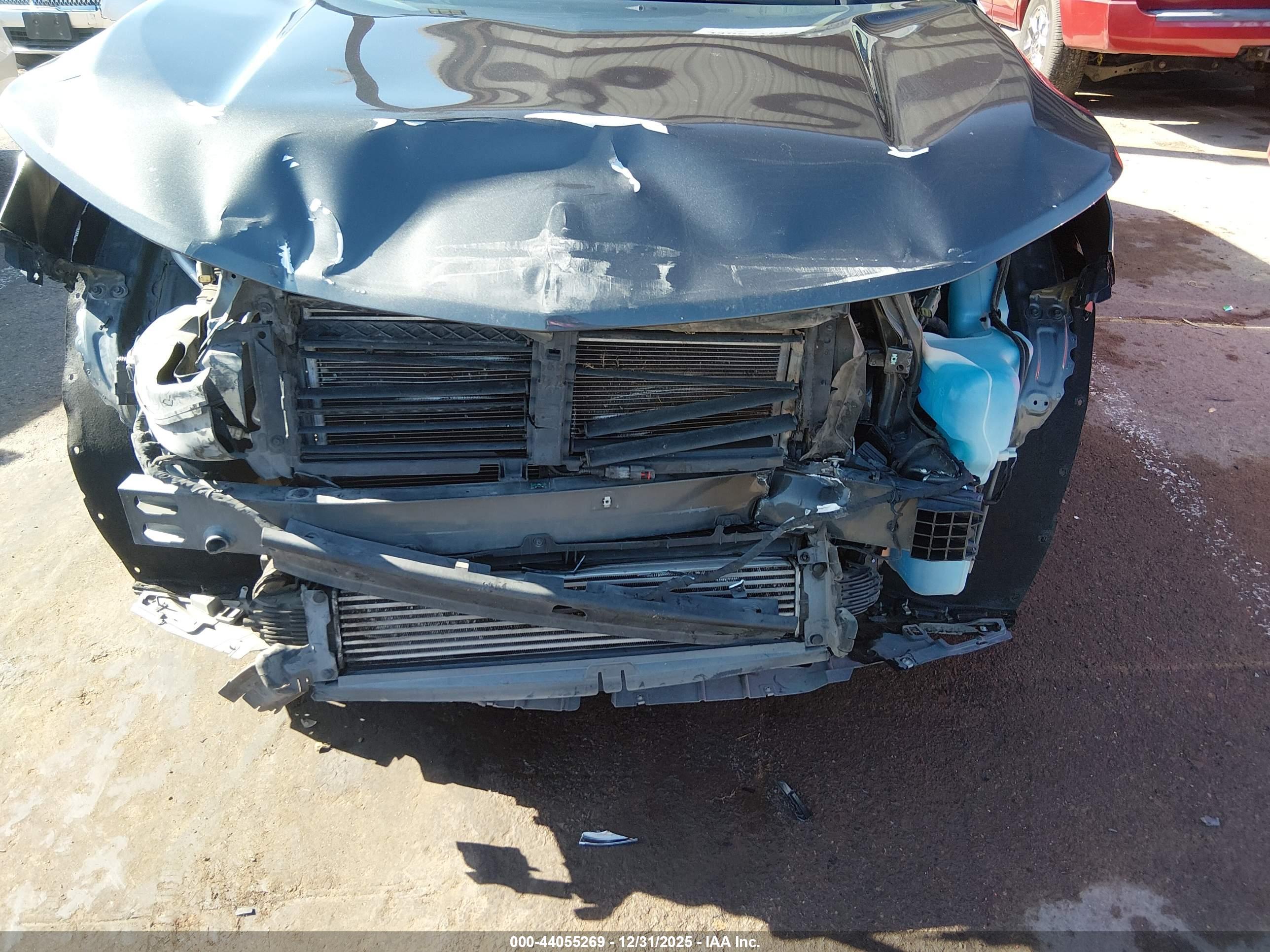 CHEVROLET EQUINOX image 6