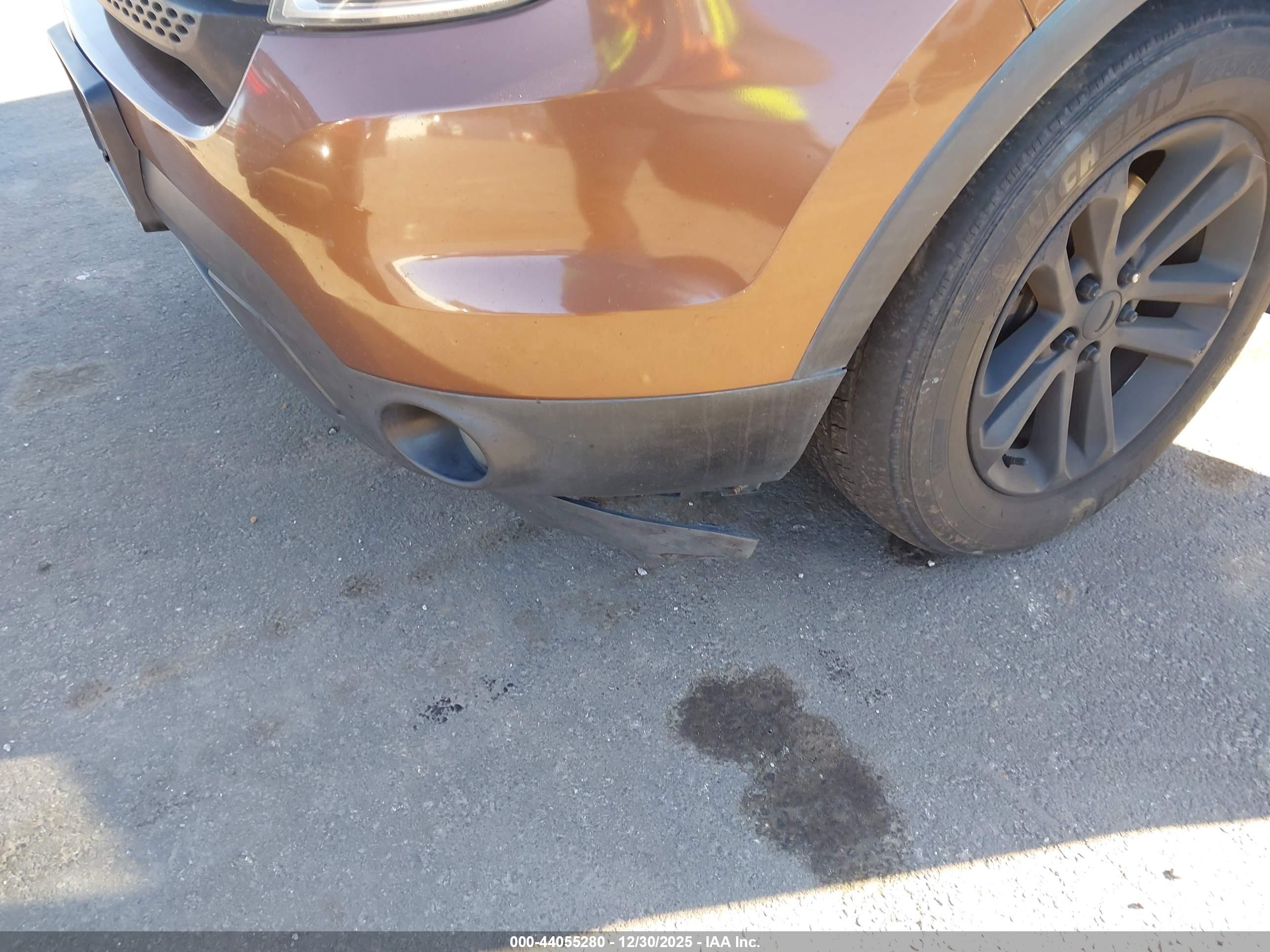 FORD EXPLORER image 6