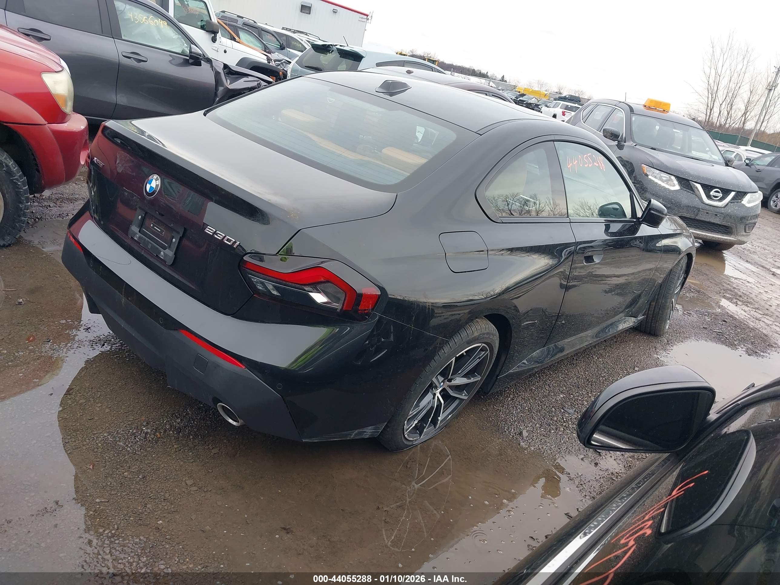 BMW 230I image 4