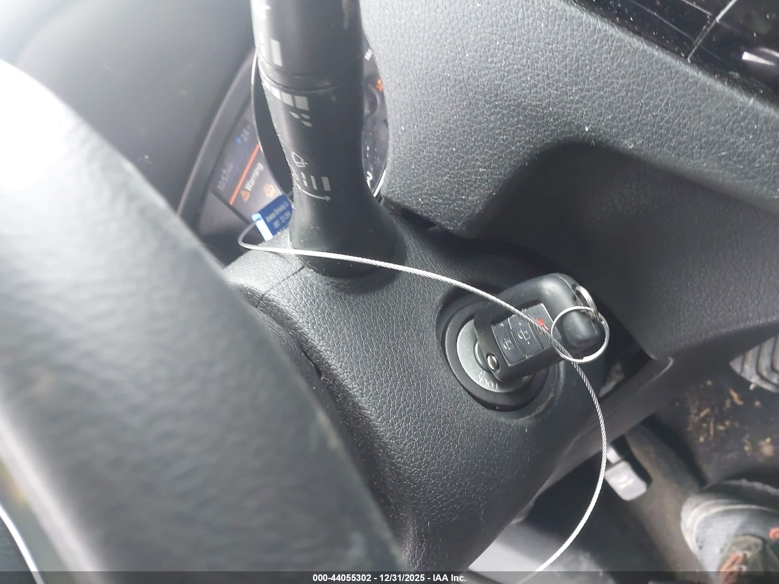 NISSAN ROGUE image 11