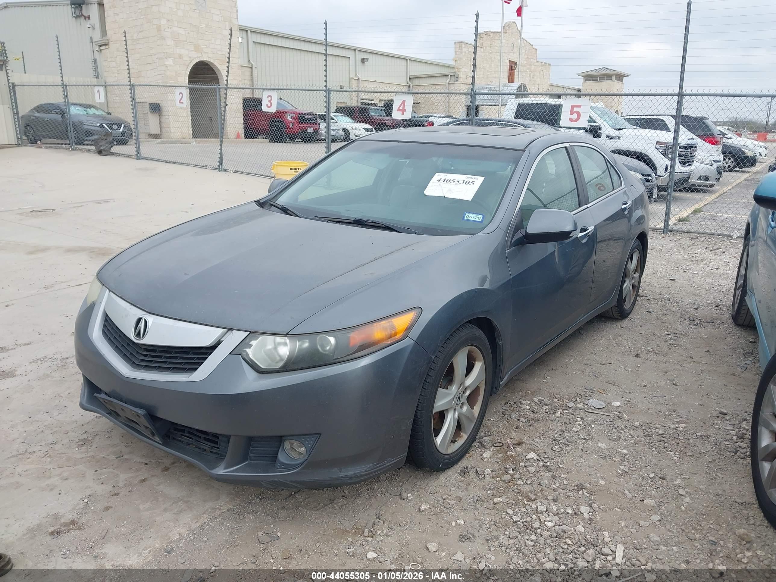 ACURA TSX image 2