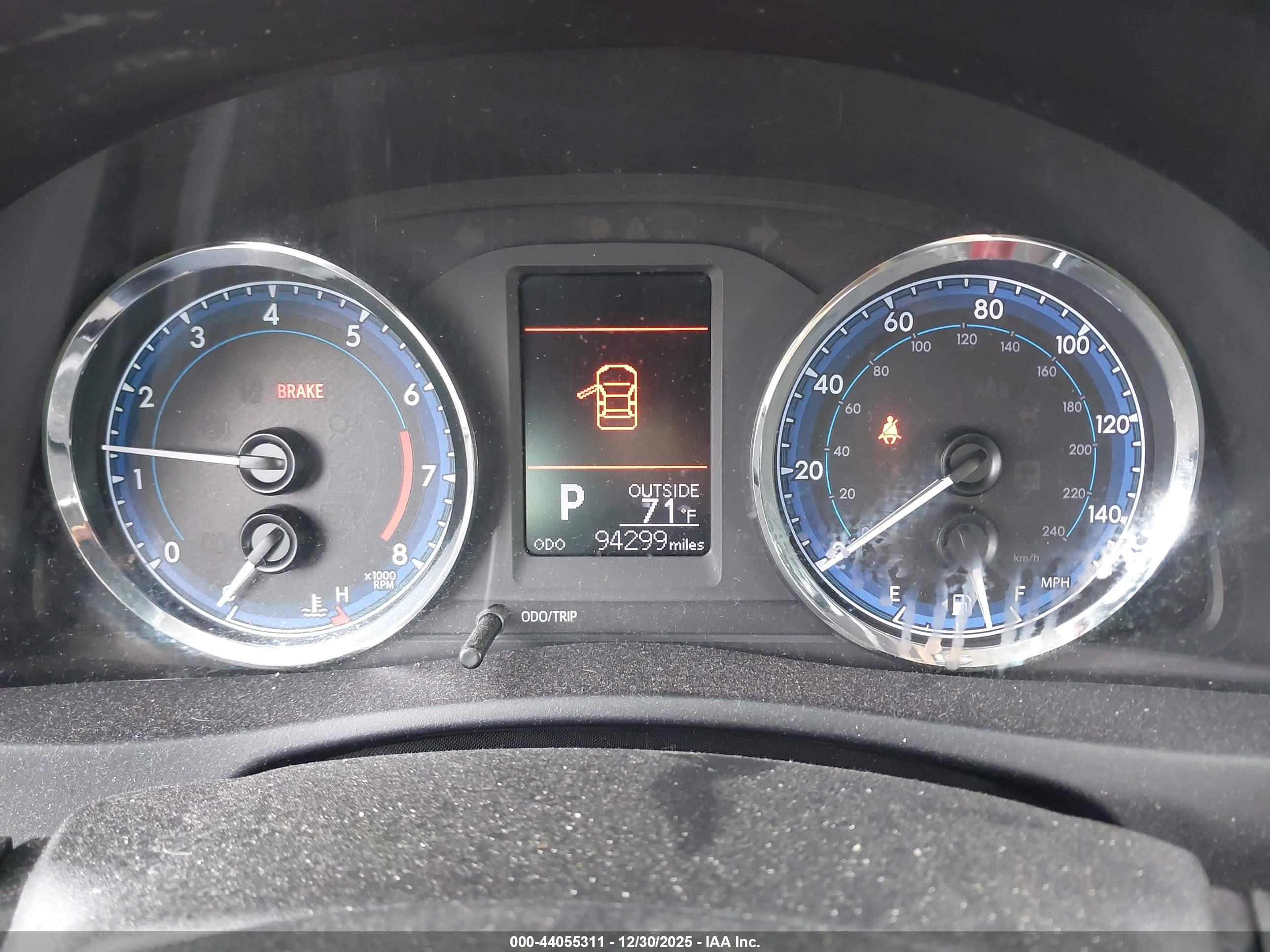 TOYOTA COROLLA image 7