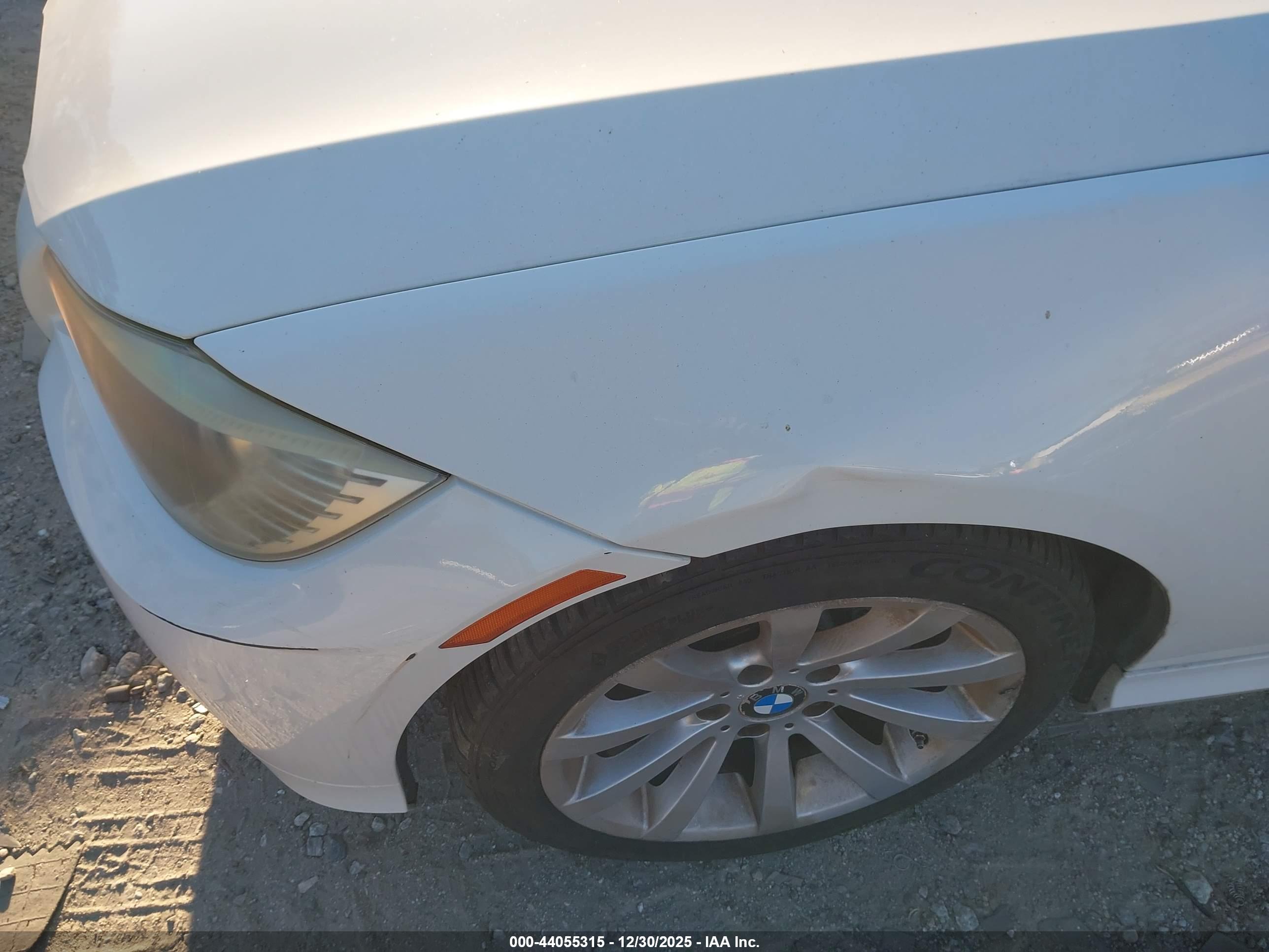 BMW 328I image 6