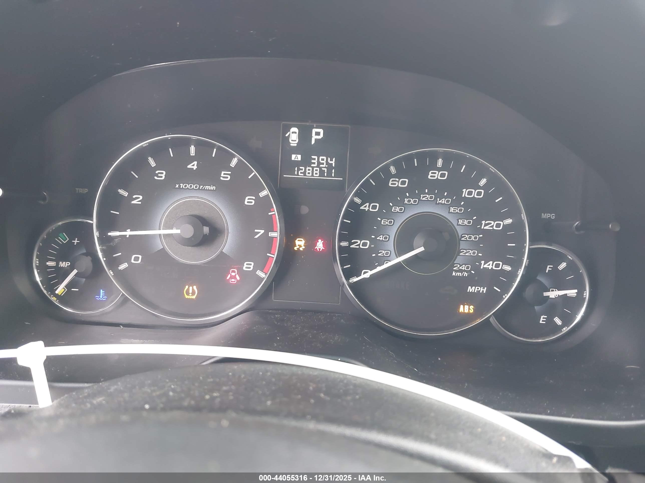 SUBARU LEGACY image 7