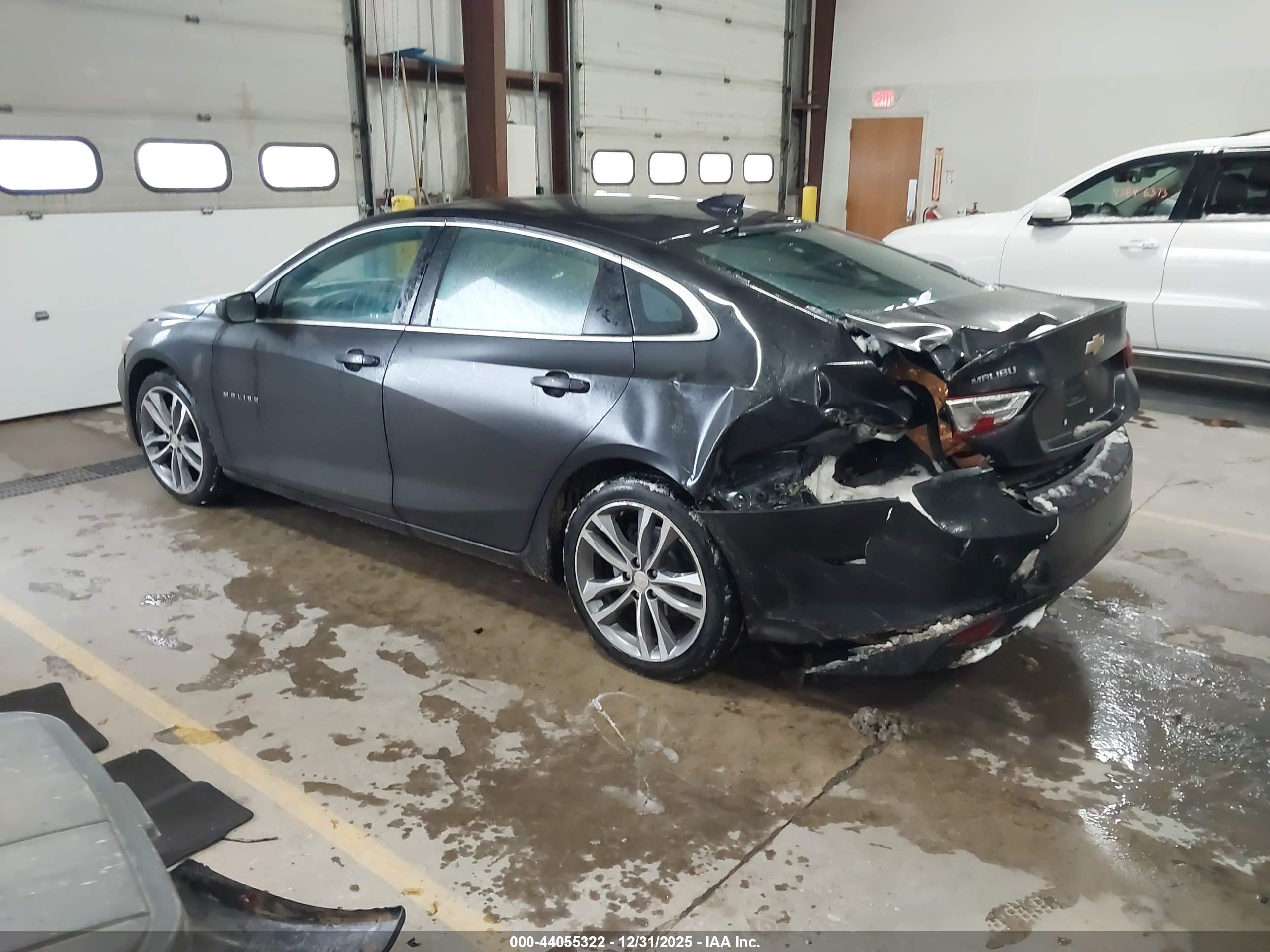 CHEVROLET MALIBU image 3