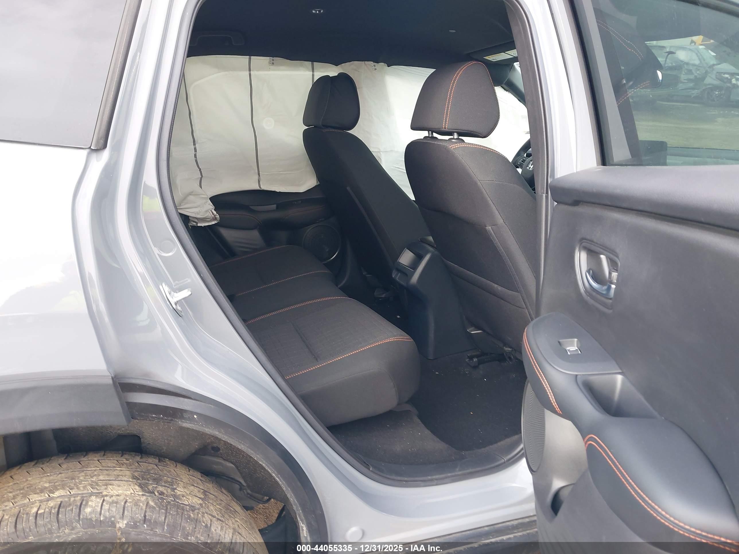 HONDA HR-V image 8