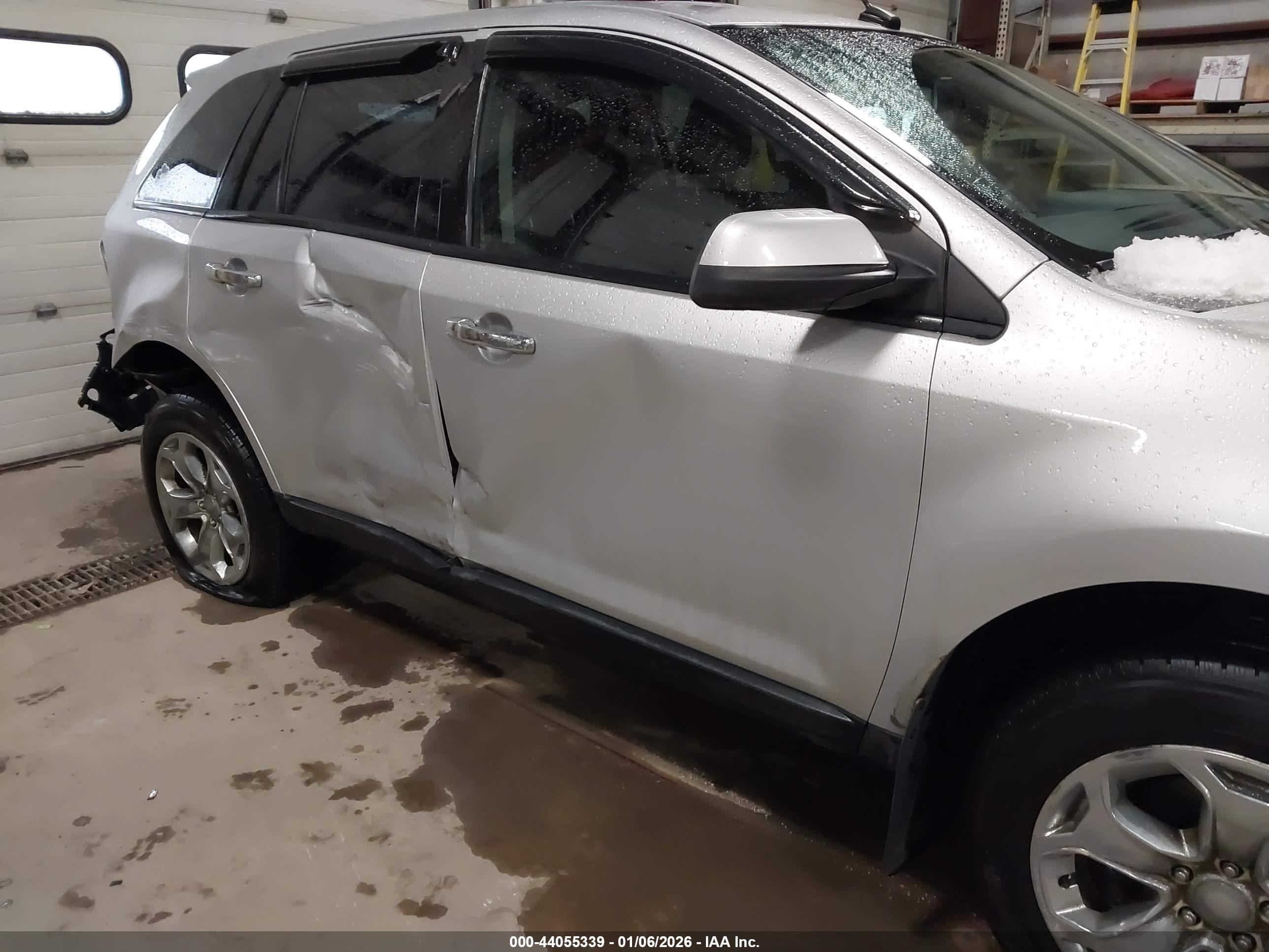 FORD EDGE image 6
