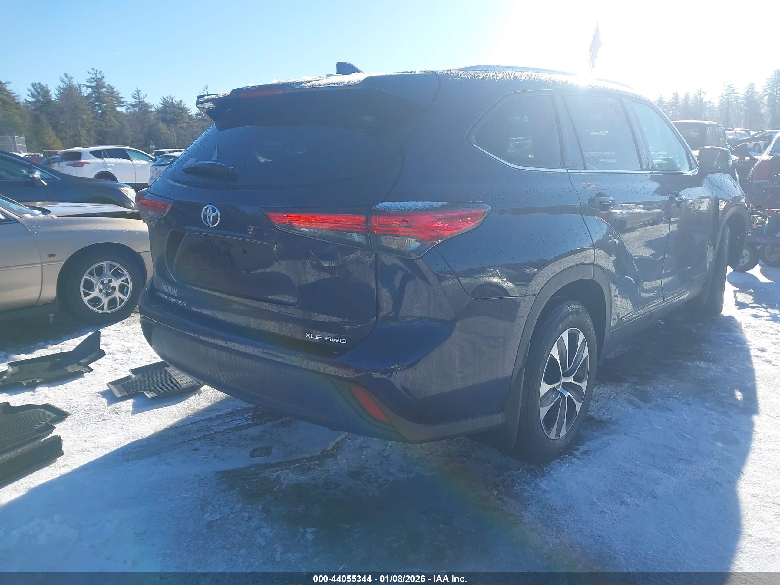 TOYOTA HIGHLANDER image 4