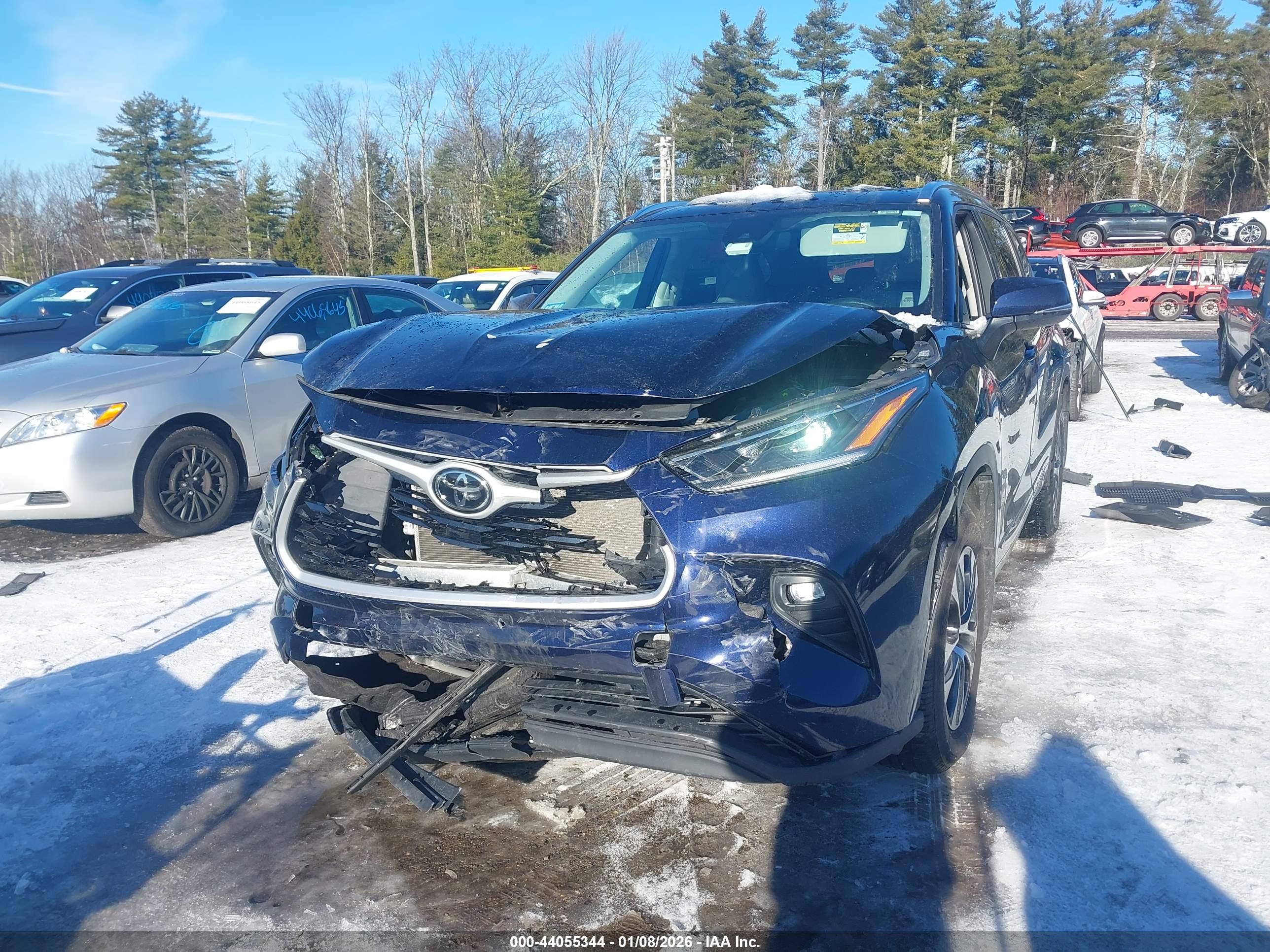TOYOTA HIGHLANDER image 6
