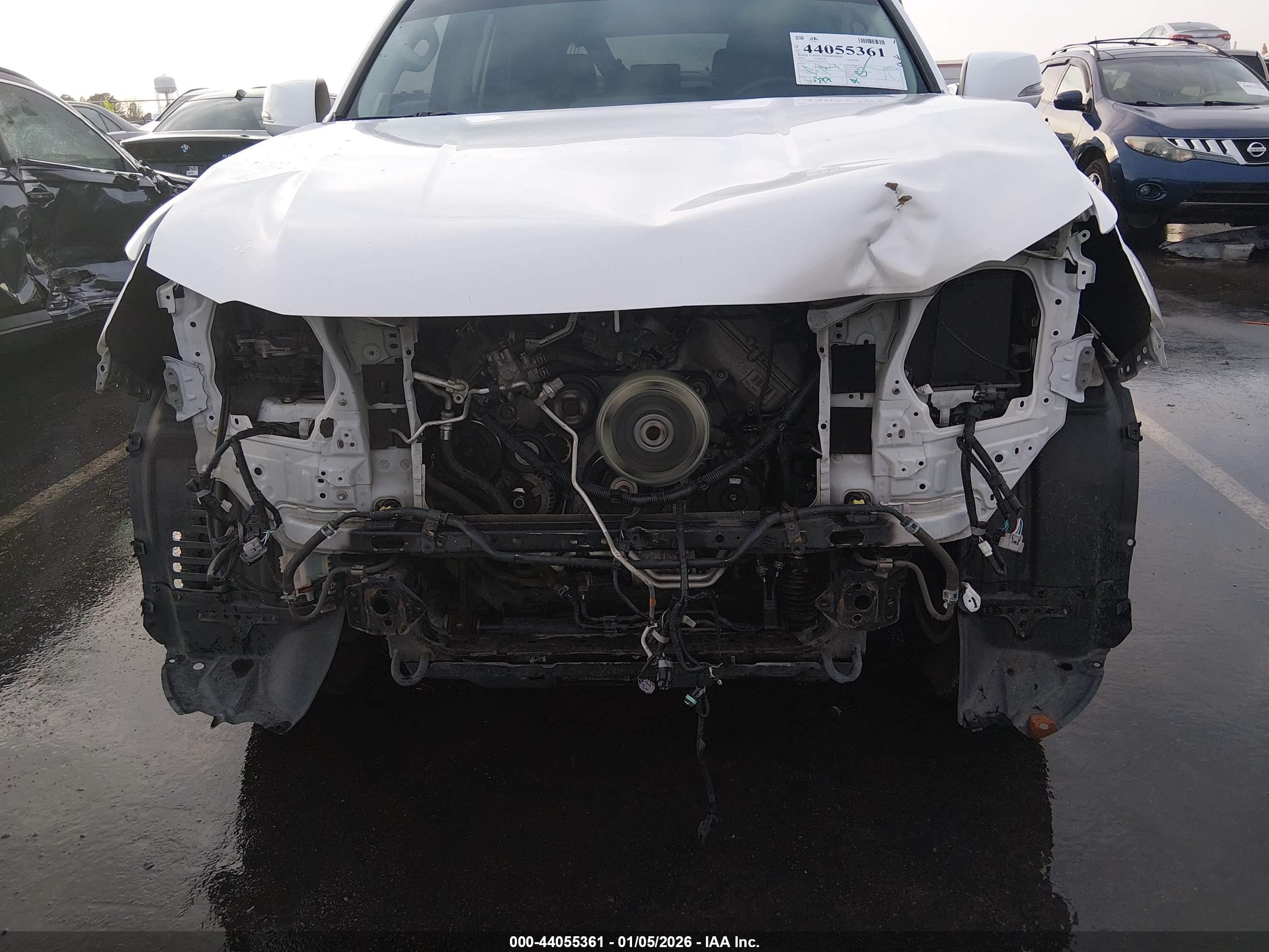 LEXUS GX image 6