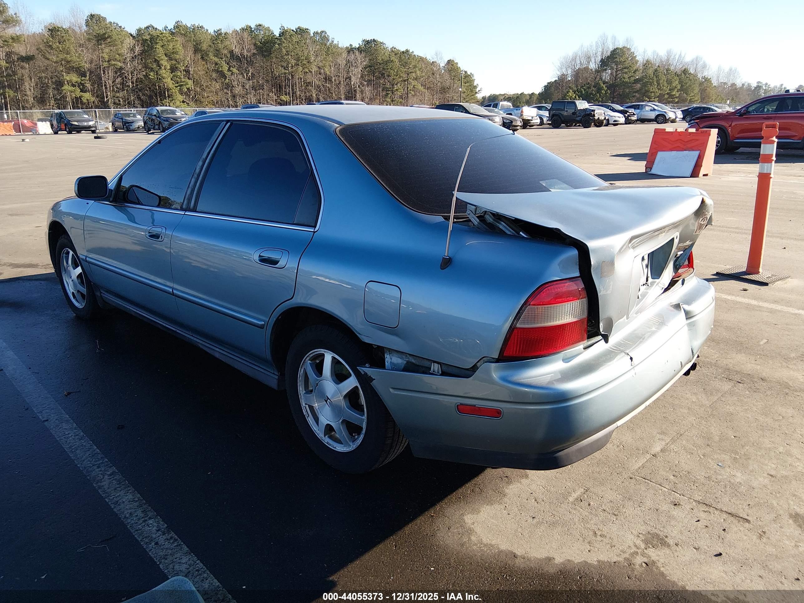 HONDA ACCORD image 3
