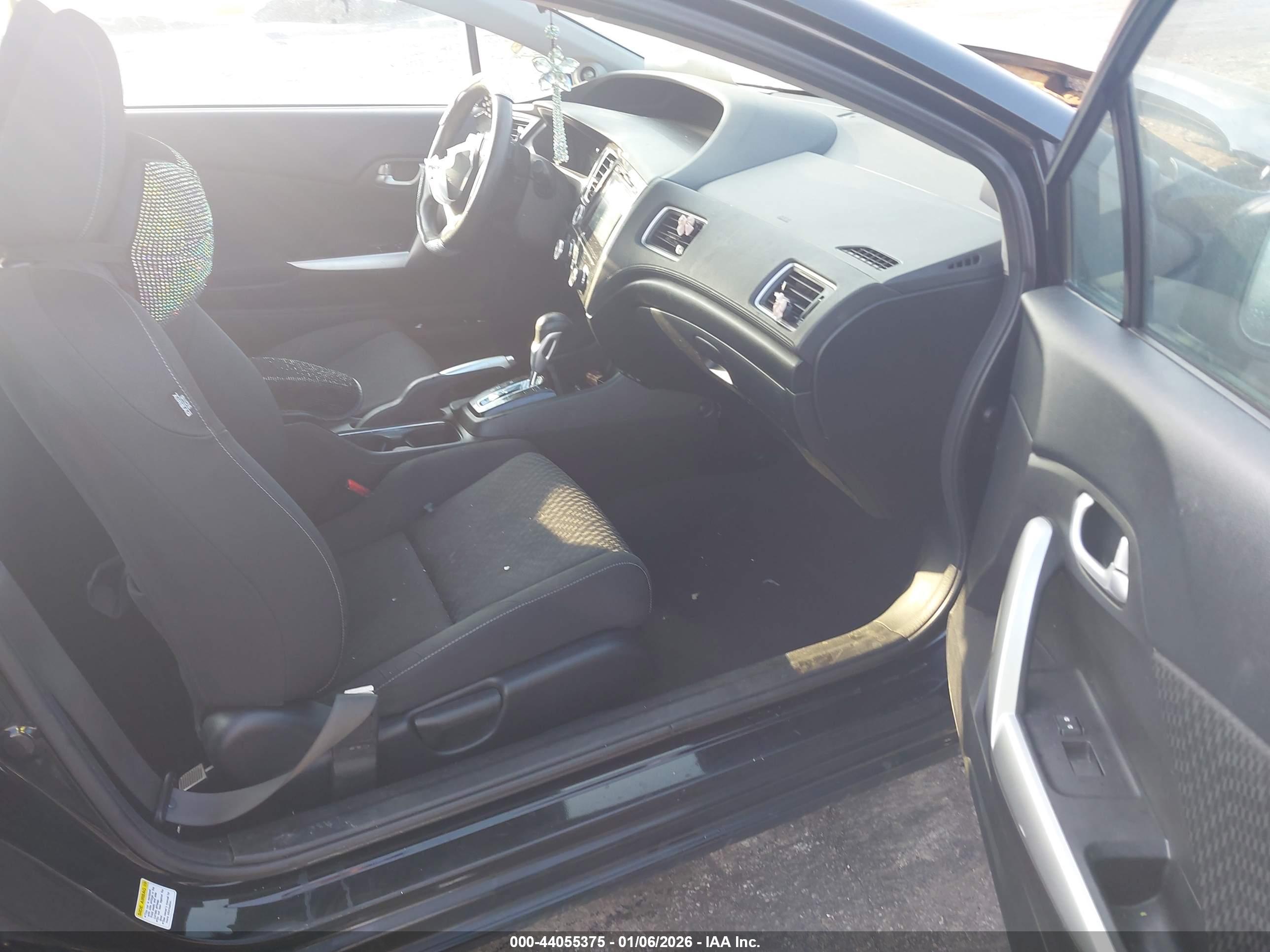 HONDA CIVIC image 5