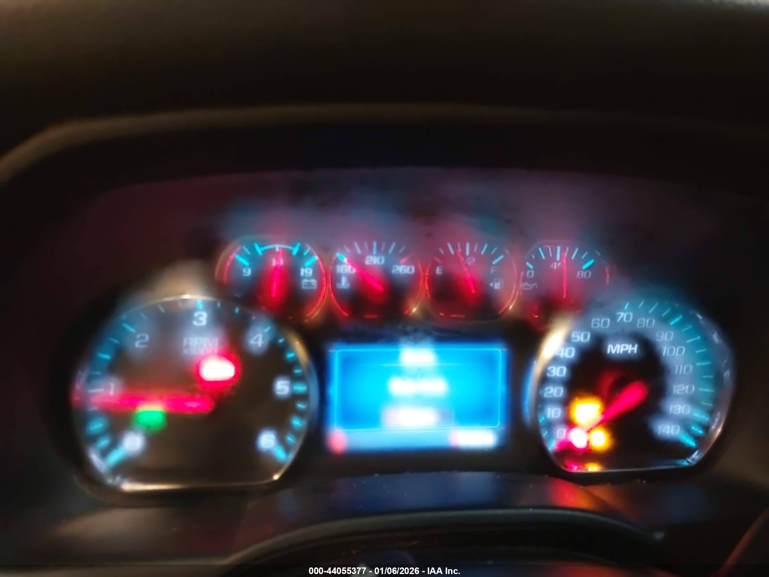 CHEVROLET SILVERADO image 7
