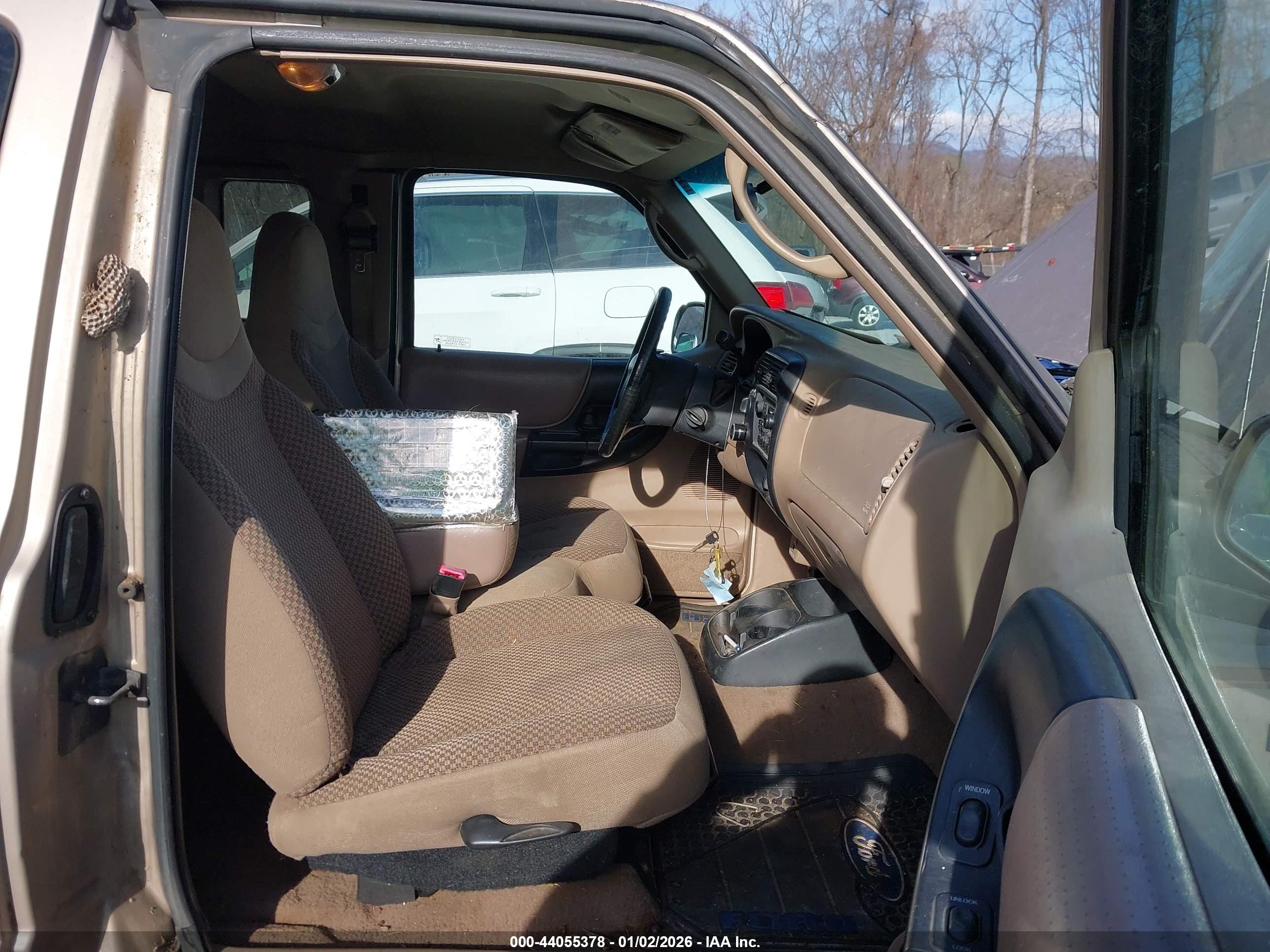 FORD RANGER image 5
